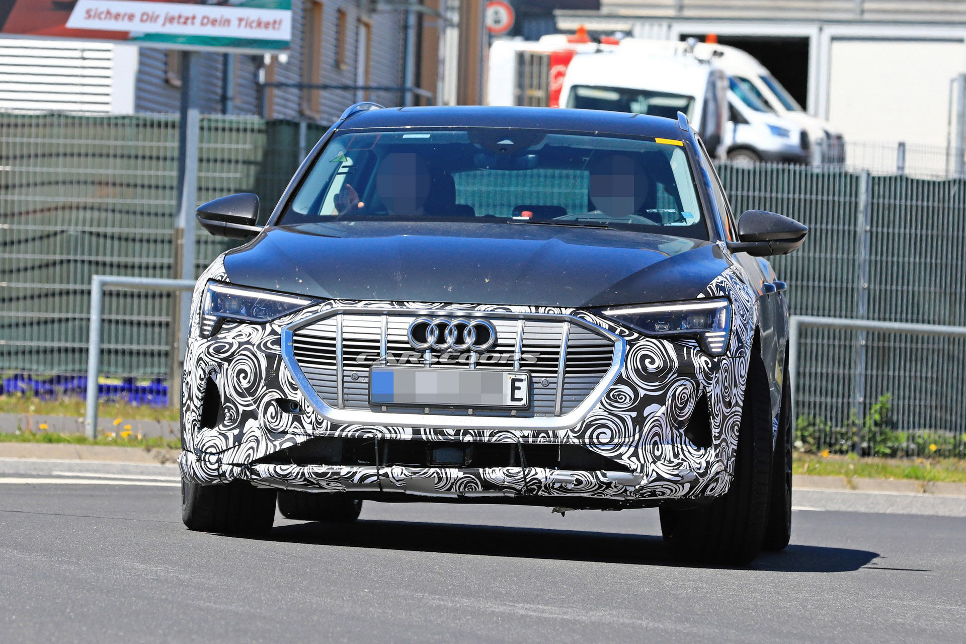 High-Performance Audi E-Tron Spied, Could Be The S Or RS Variant (New Photos)