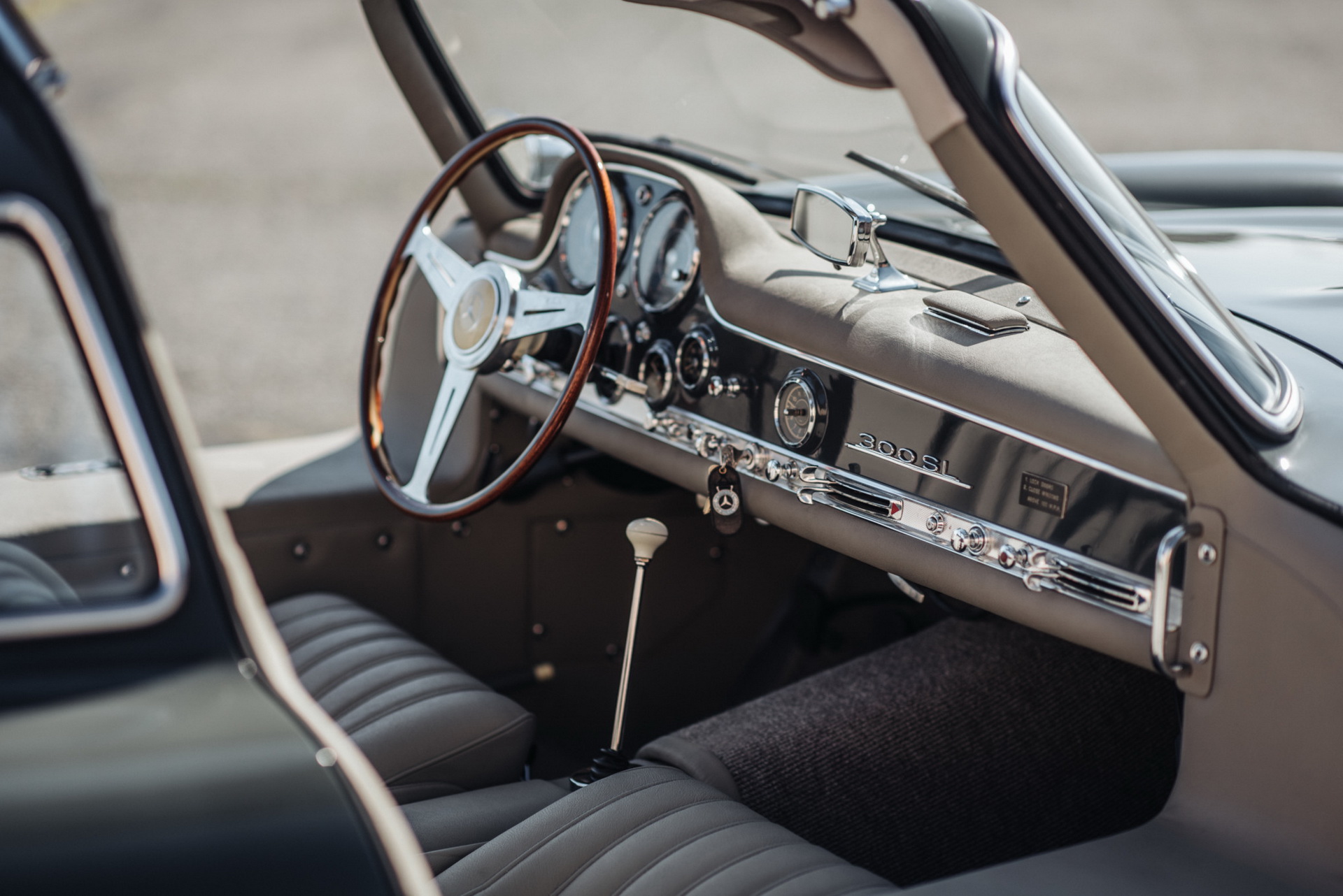 Mercedes-300SL-Gullwing-22 Beautiful 1956 Mercedes 300SL Gullwing Is The Definition Of A Million-Dollar Classic
