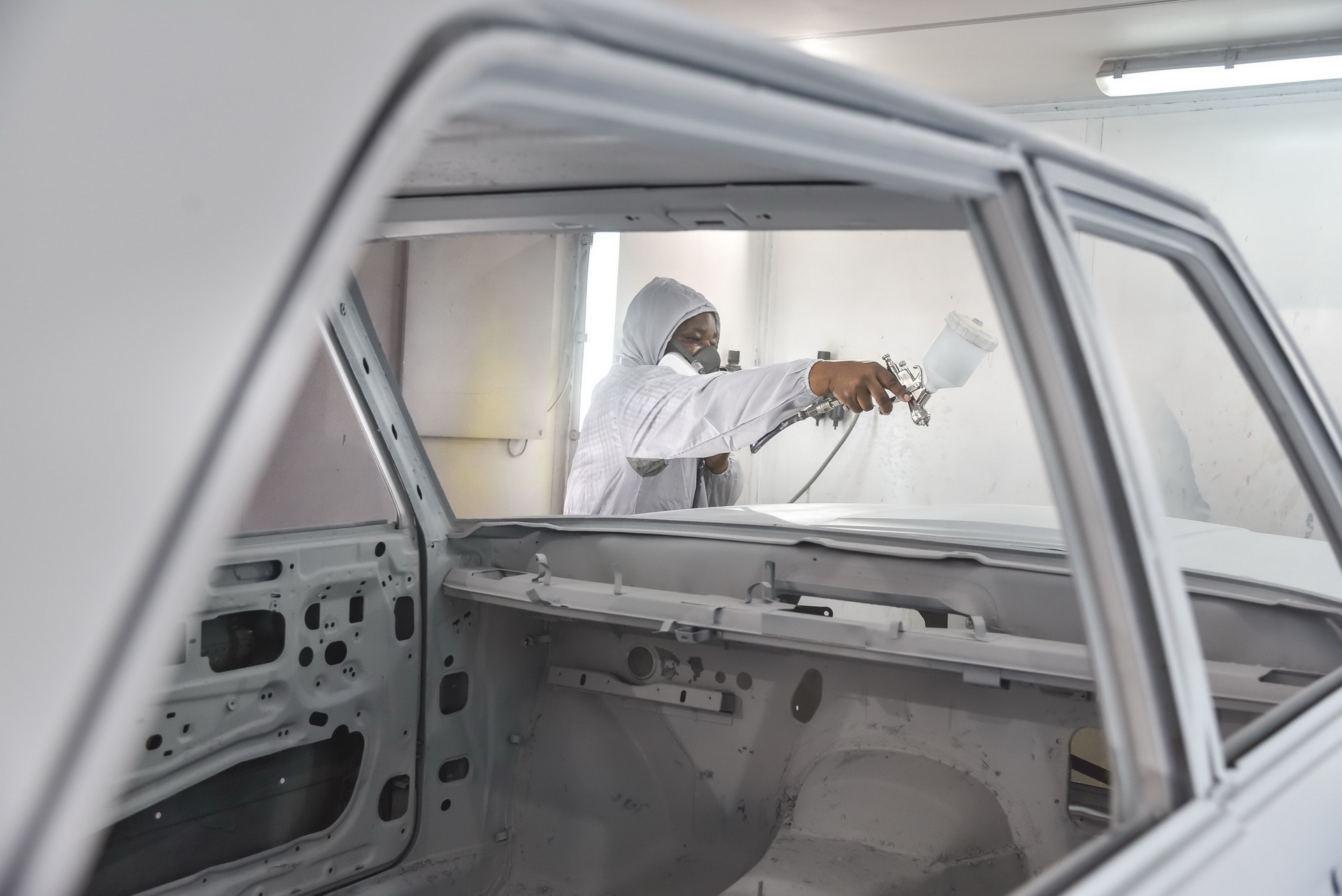 BMW-530-MLE-120 BMW Restoring Its First Unofficial M Car, A 530 MLE Homologation Special From 1976