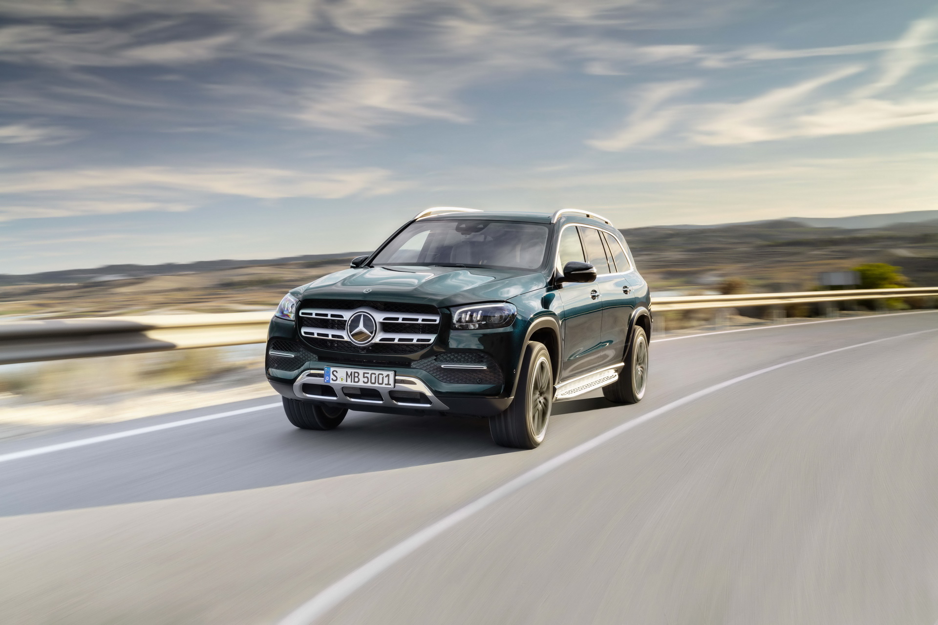 2019-Mercedes-GLS-02 2019 Mercedes GLS Goes On Sale In The UK, Priced From £73,995 OTR