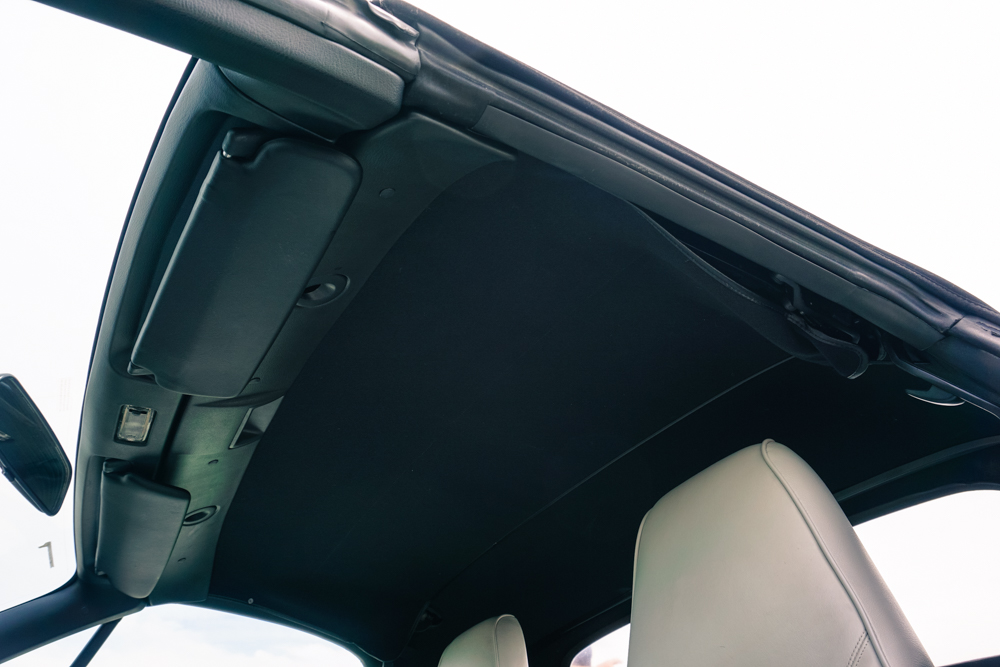 1990 porsche 944 s2 cabrio auction 51 This 1990 Porsche 944 S2 Cabriolet Was Sitting In Storage For 24 years