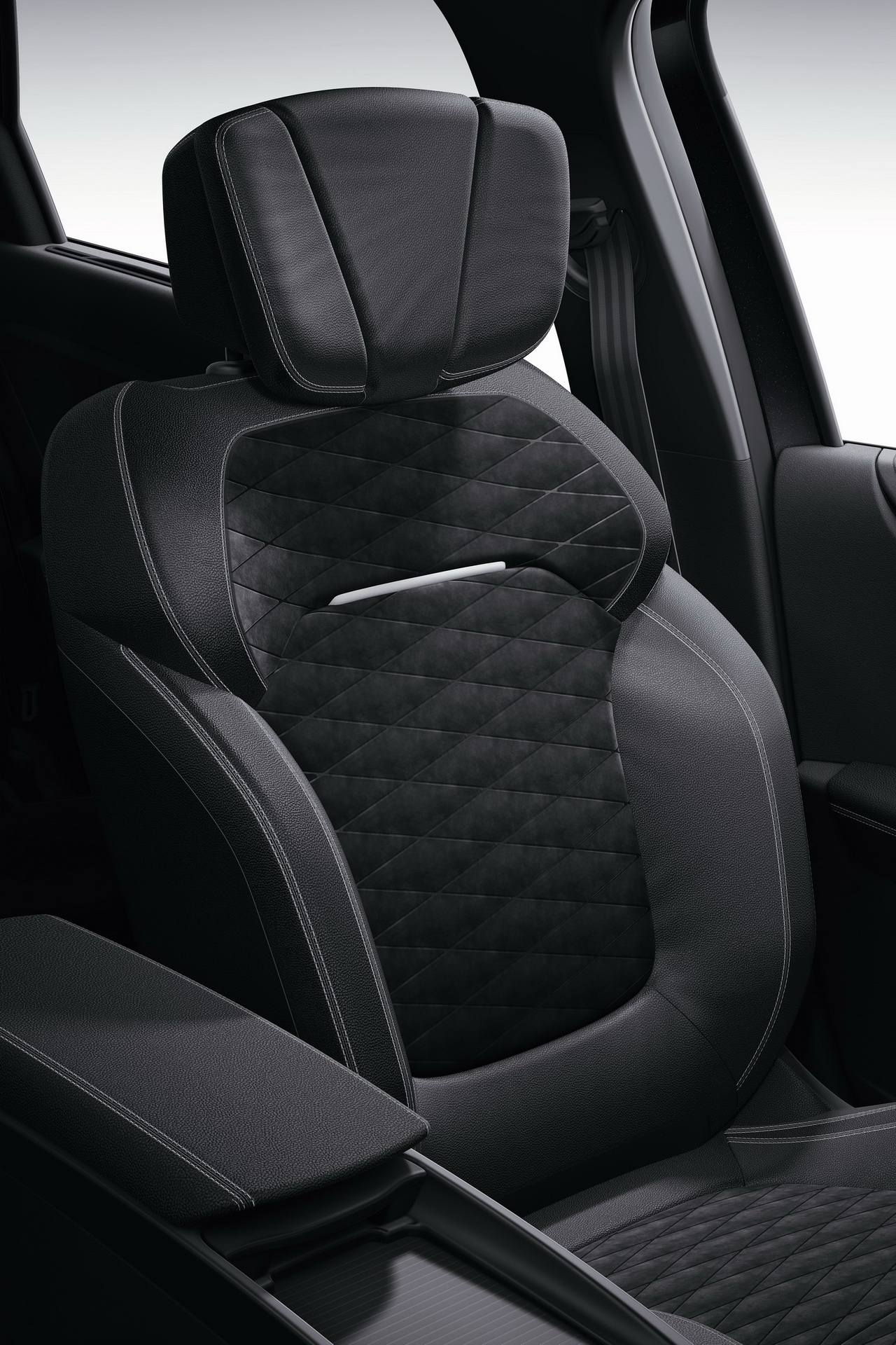 renault scenic black edition france 11 Renault Scenic And Grand Scenic MPVs Get Their Black Editions Too