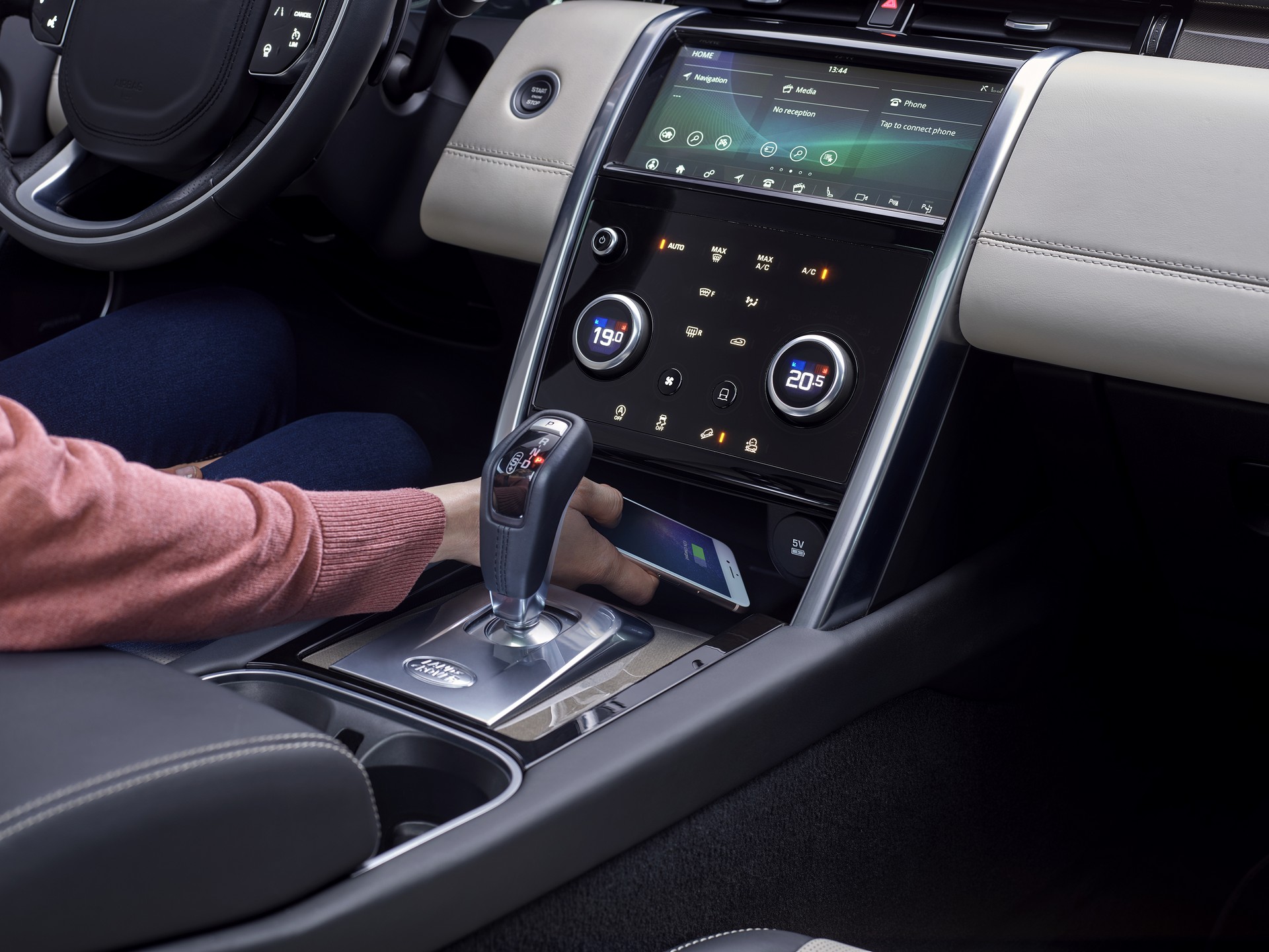 2020 Land Rover Discovery Sport Facelift Debuts With New Styling And Mild-Hybrid Powertrain