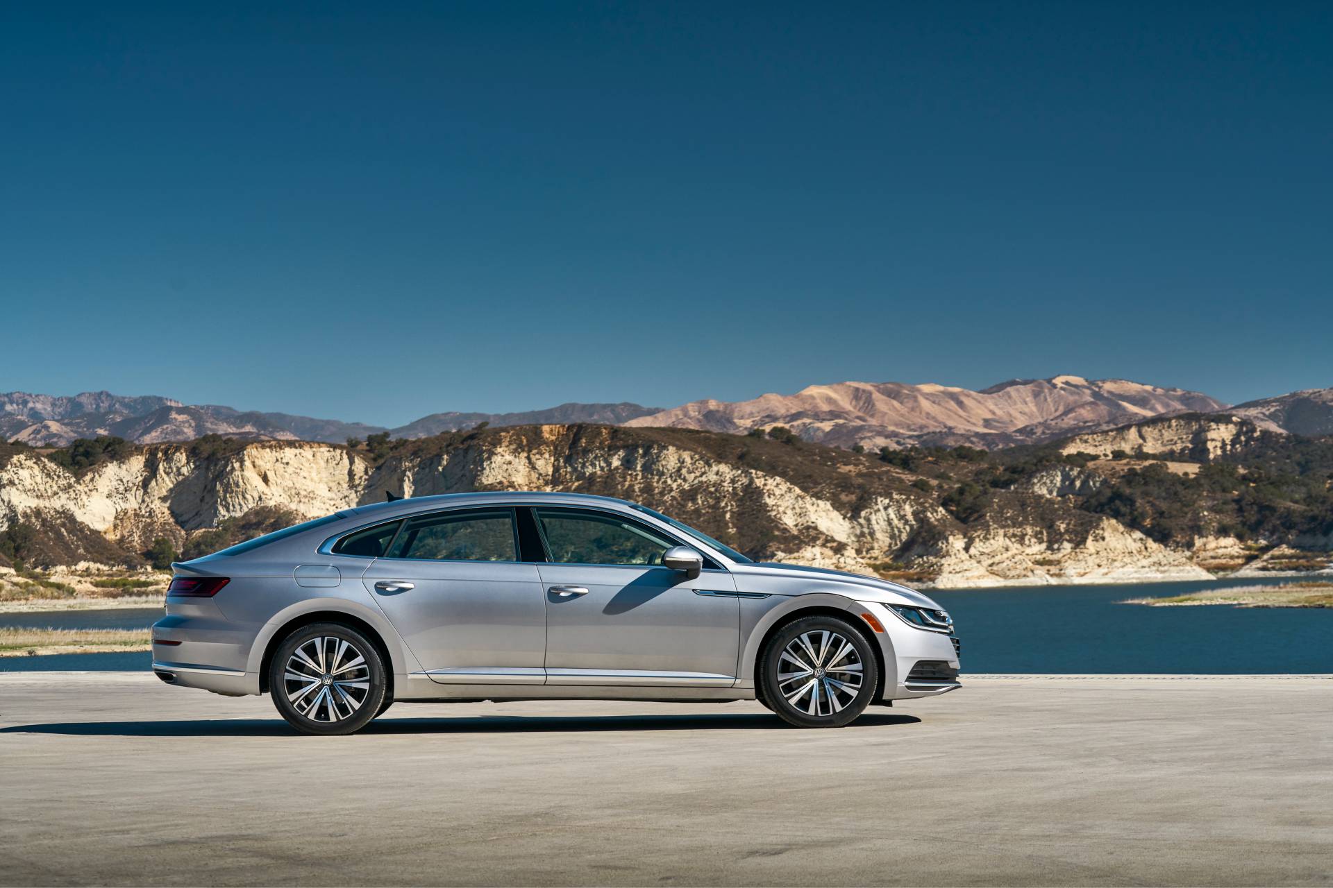 2019 VW Arteon SE 1 2019 VW Arteon Four-Door “Coupe”: Every Photo And Full Details Of U.S. Model