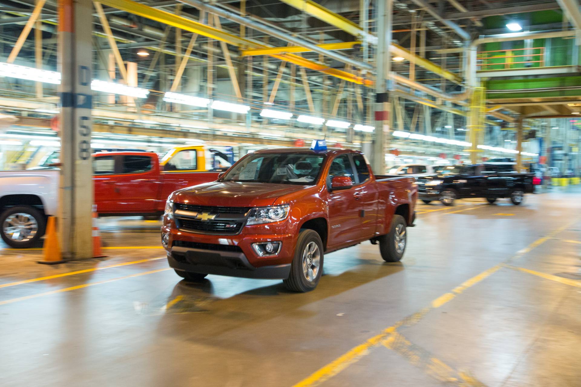 GM Wentzville plant assembly line 9 GM Said To Plan $1 Billion Investment To Expand Missouri Truck/Van Plant