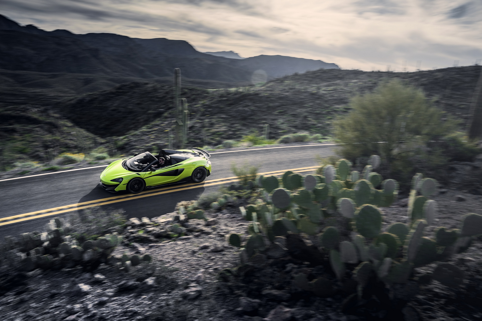 mclaren 600lt spider available to order usa 2 McLaren 600LT Spider Available To Order In The U.S. From $256,500