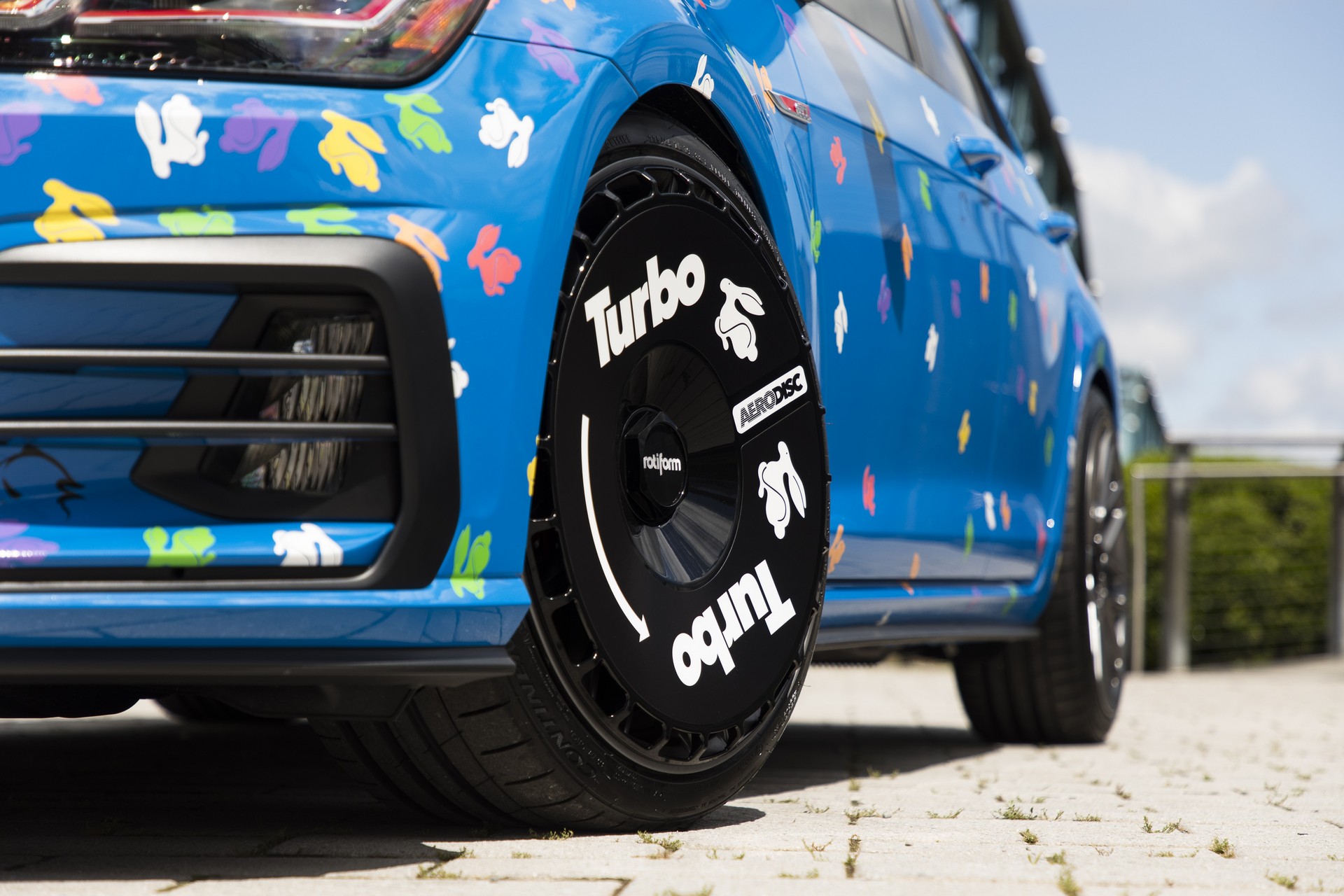 2019-VW-European Experience-Concept-20 VW Bringing Seven Concepts To SOWO: The European Experience