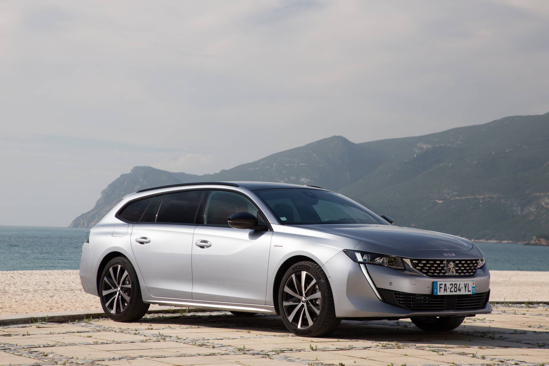 Is The New 2019 Peugeot 508 SW Cooler Than A Crossover?