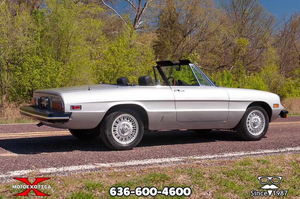 Muhammed Ali Alfa Romeo 10 Alfa Romeo Spider Once Owned By Muhammad Ali Sells For $43k