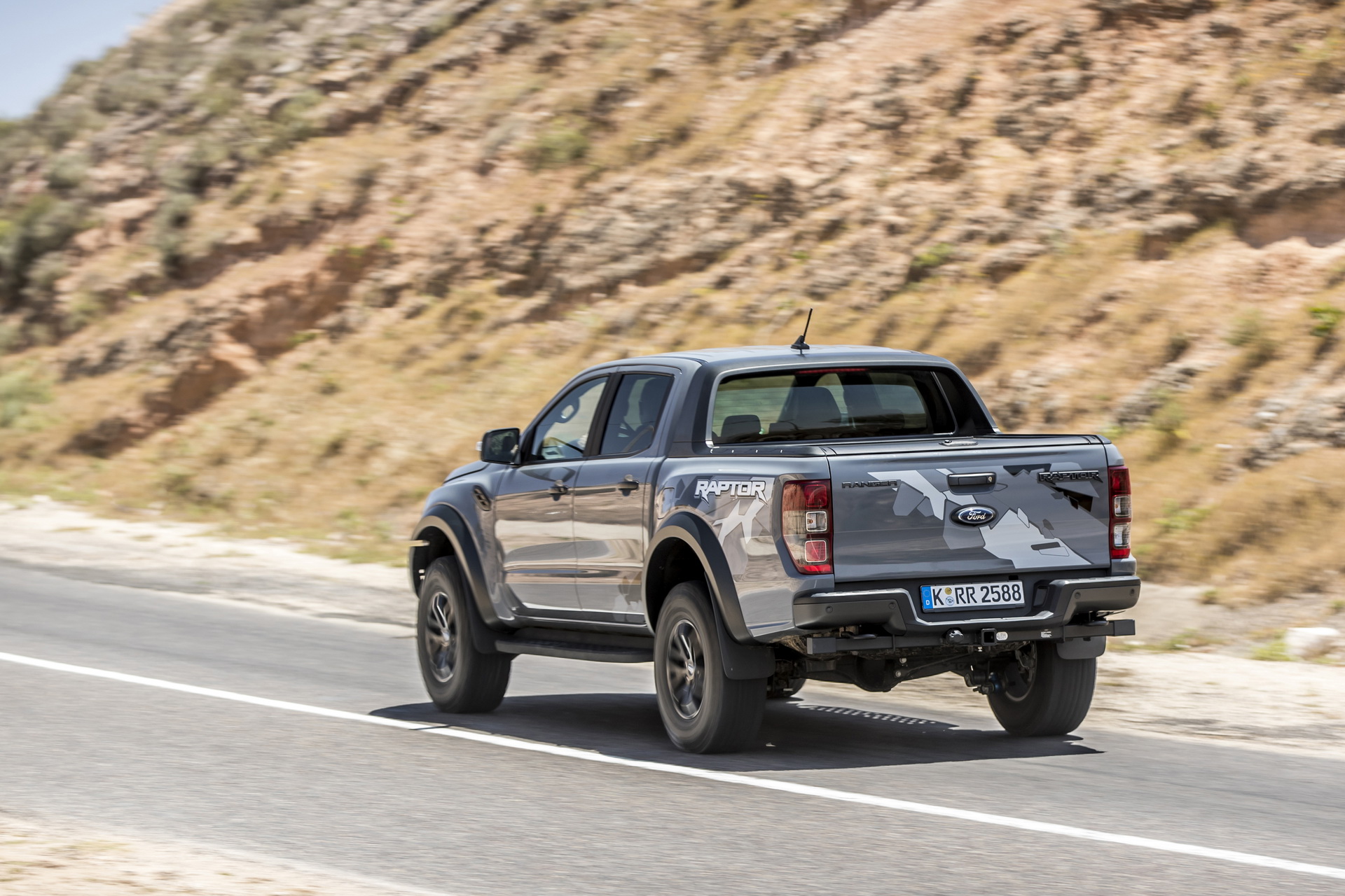 2019_FORD_RANGER_RAPTOR_17 Explore The 2019 Ford Ranger Raptor In 114 Images – And See What You’re Missing In The U.S.