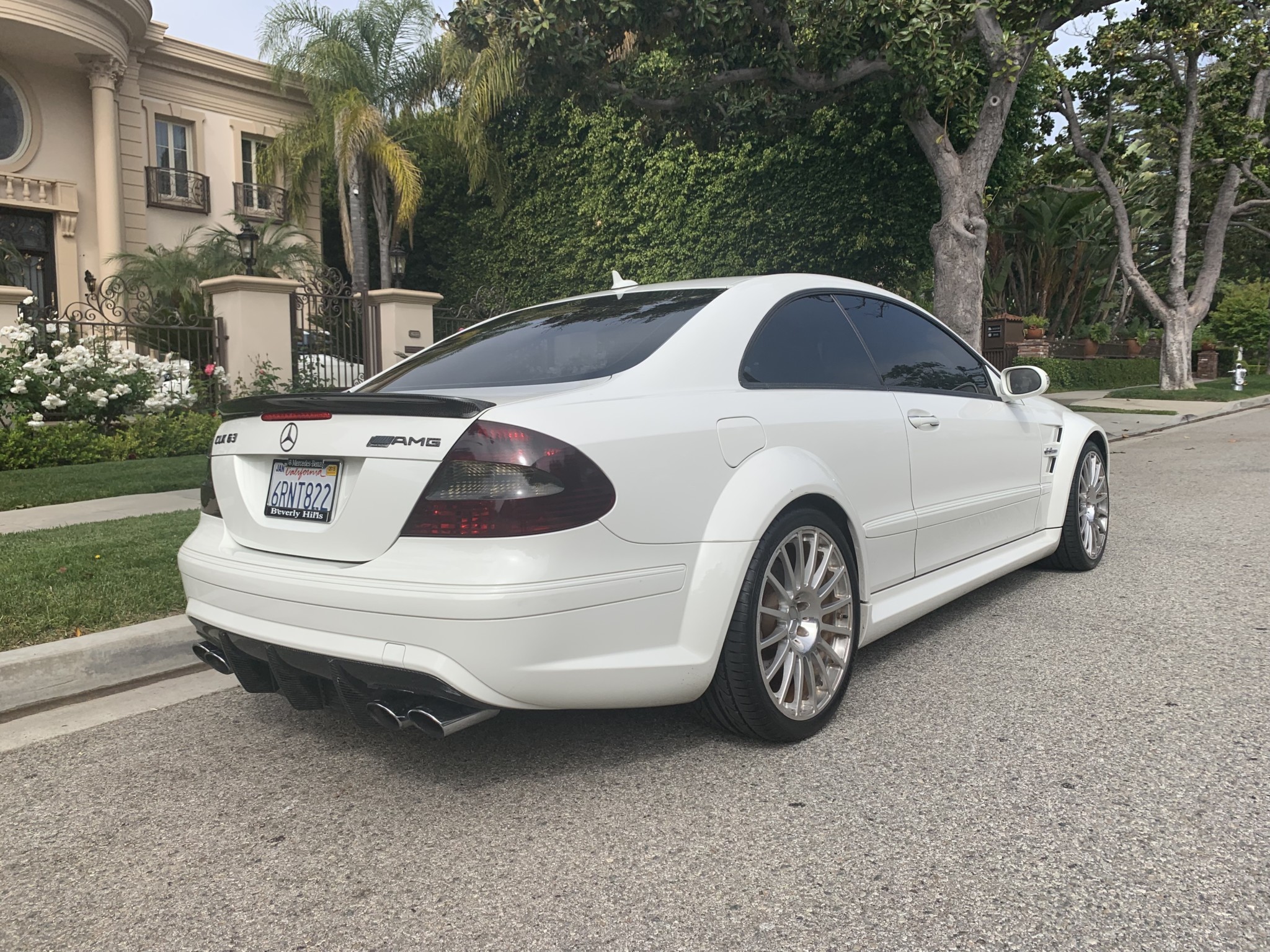 Mercedes Benz CLK 63 AMG Black 11 Mercedes-Benz CLK 63 AMG Black Series Looks Mean Even In White