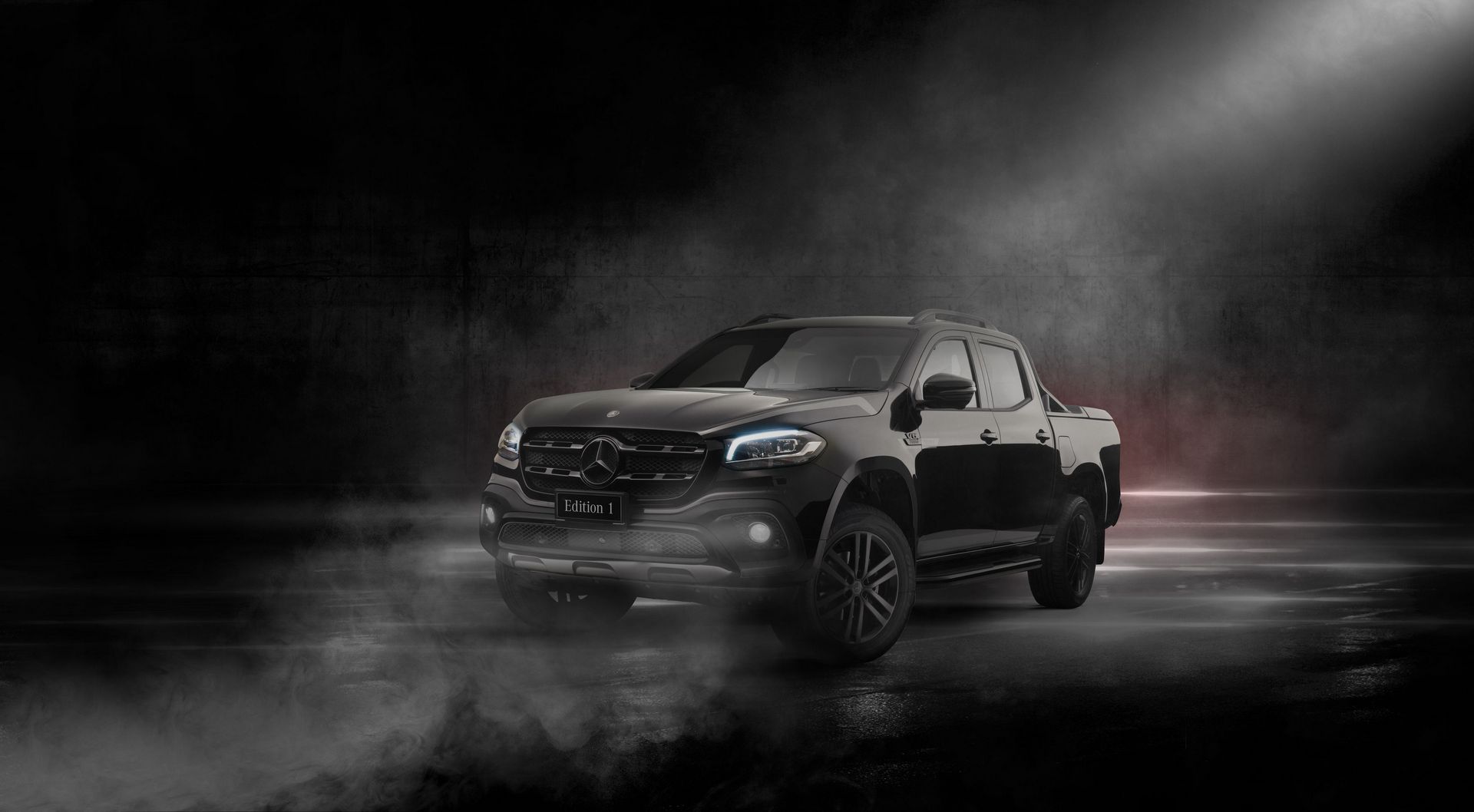 Mercedes Edition 1 X-Class 7 Mercedes-Benz Edition 1 X 350d 4MATIC Is For The Well-Off Tradesman