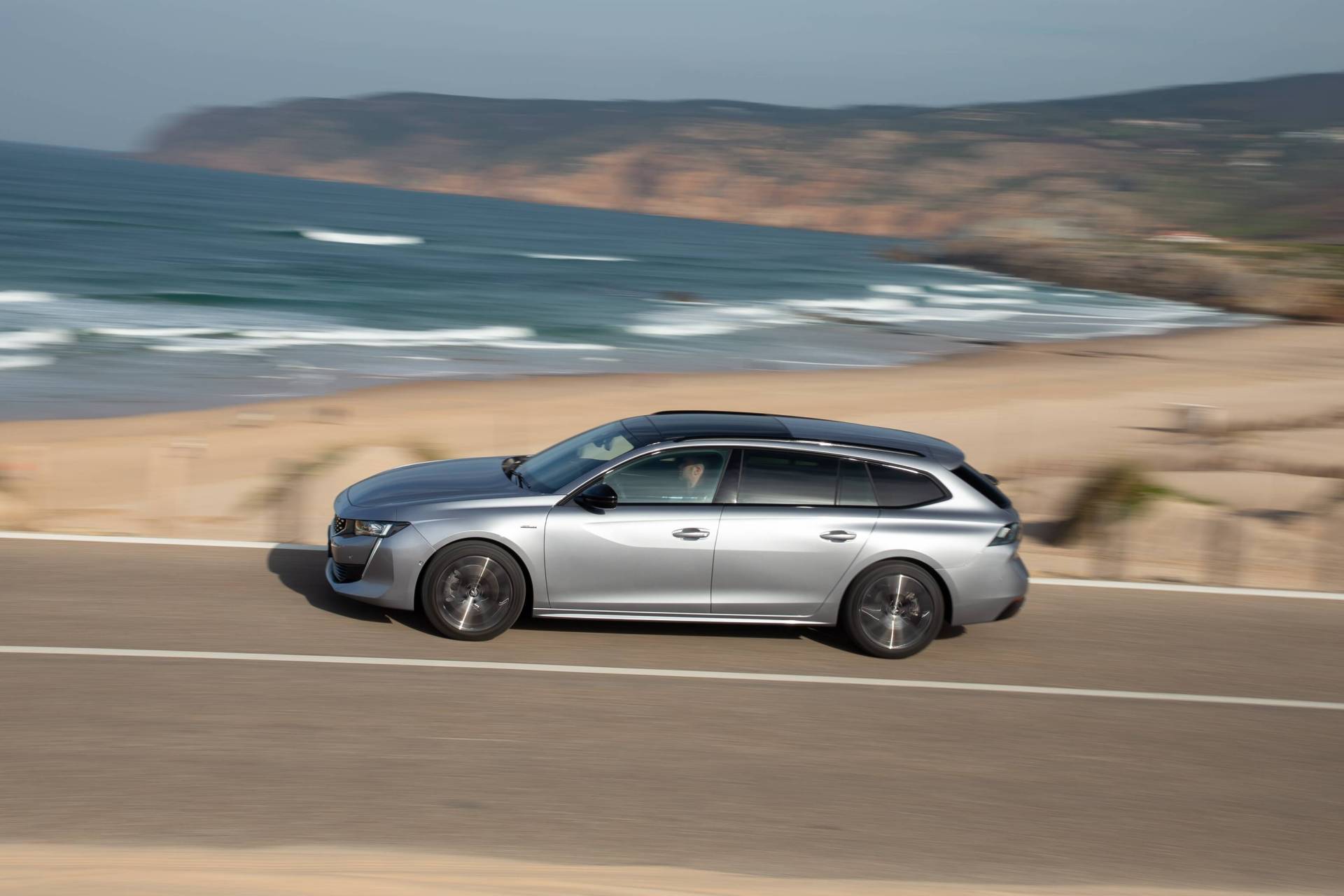 Is The New 2019 Peugeot 508 SW Cooler Than A Crossover?