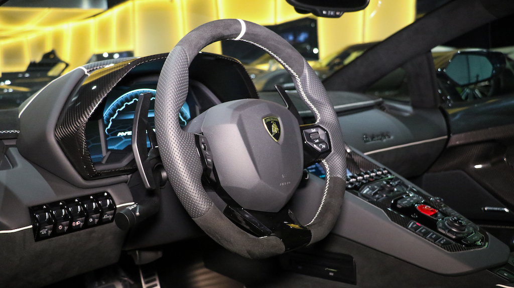 This Lamborghini Aventador SVJ Stands Out Even In Supercar-Infested Dubai