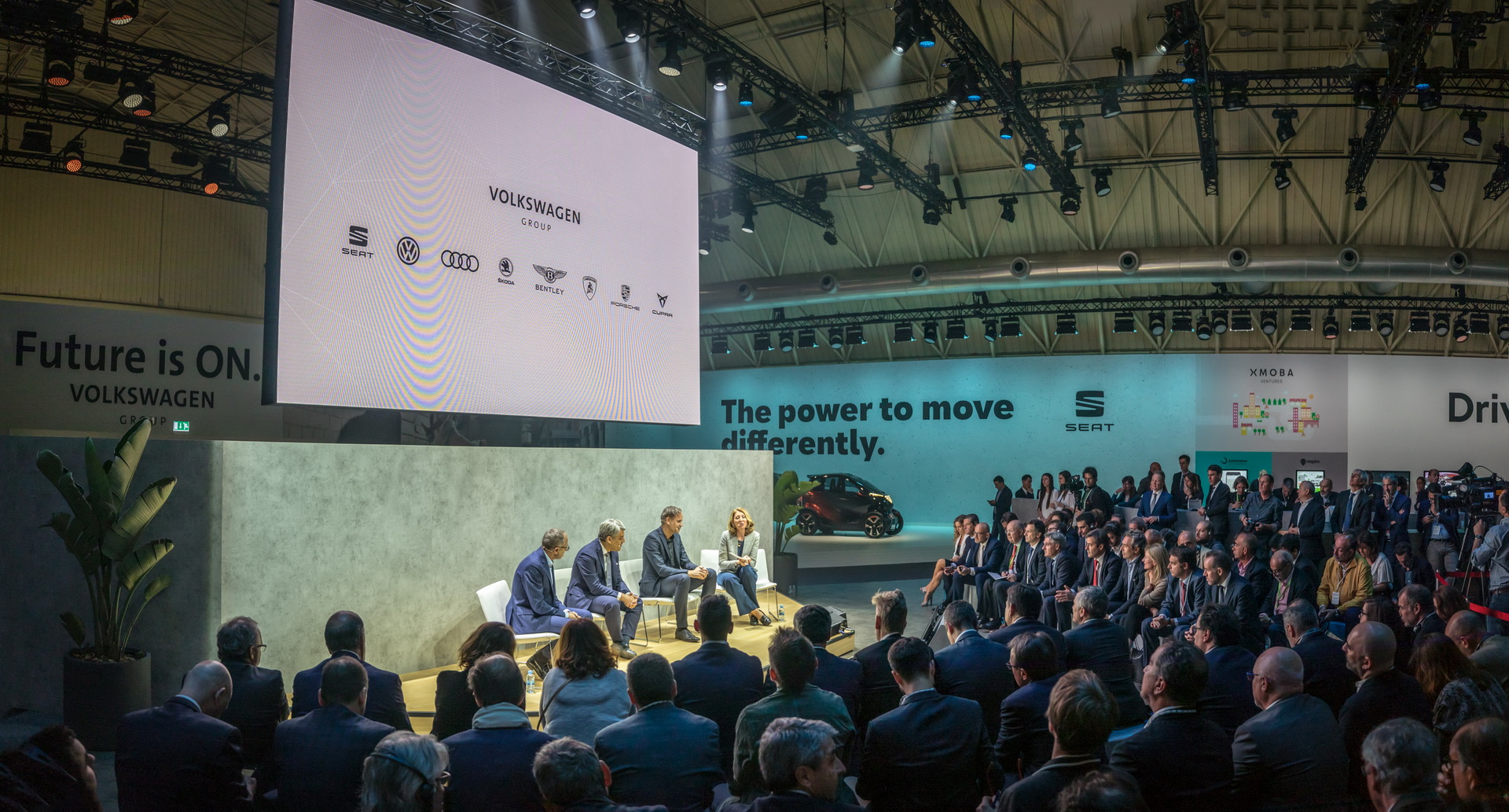 seat cars 2019 barcelona motor show 1 Seat Electrifies 2019 Barcelona Motor Show With Three Concepts