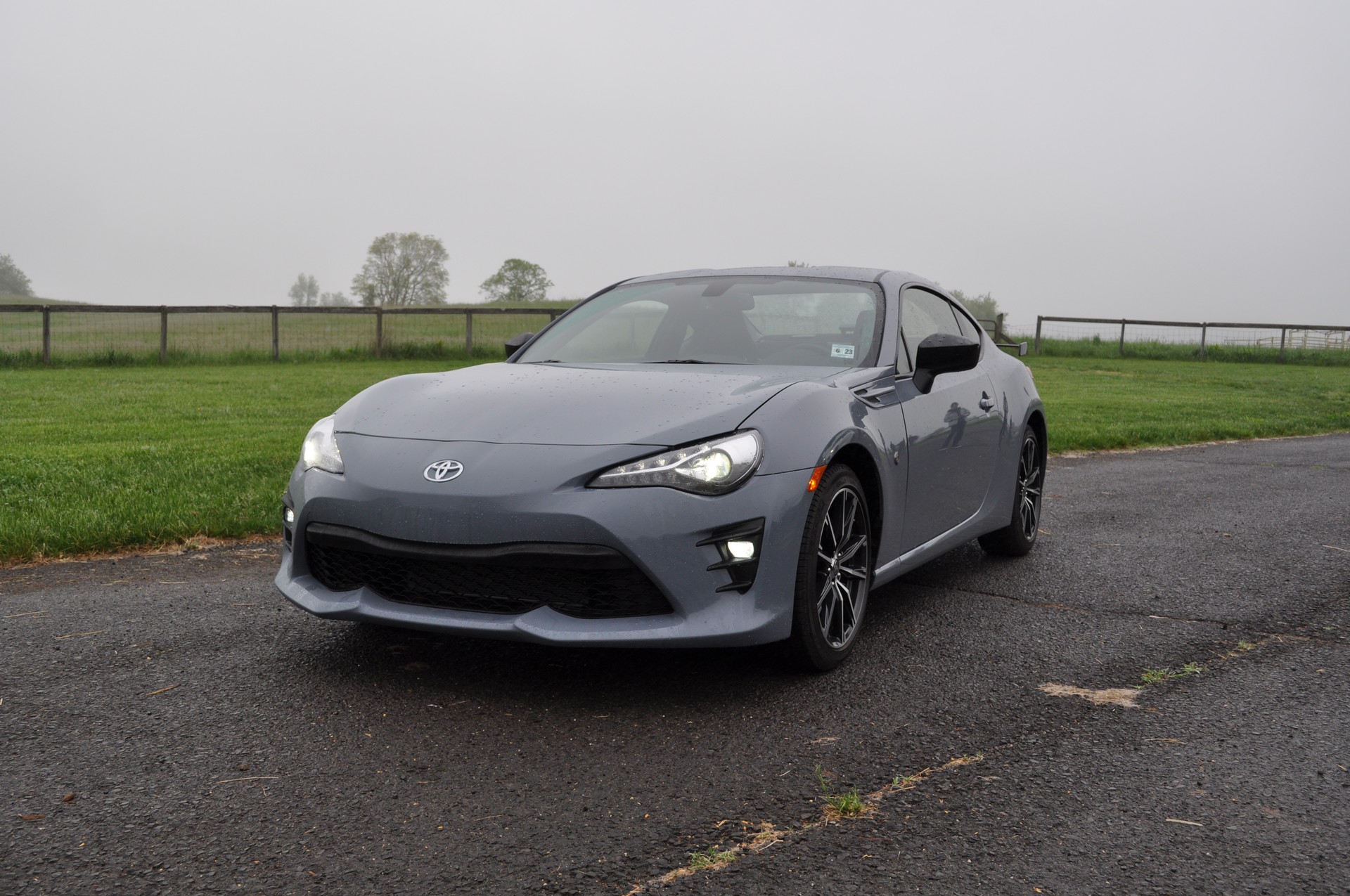 Toyota's GT 86 Is the Perfect 30-Year-Old Car