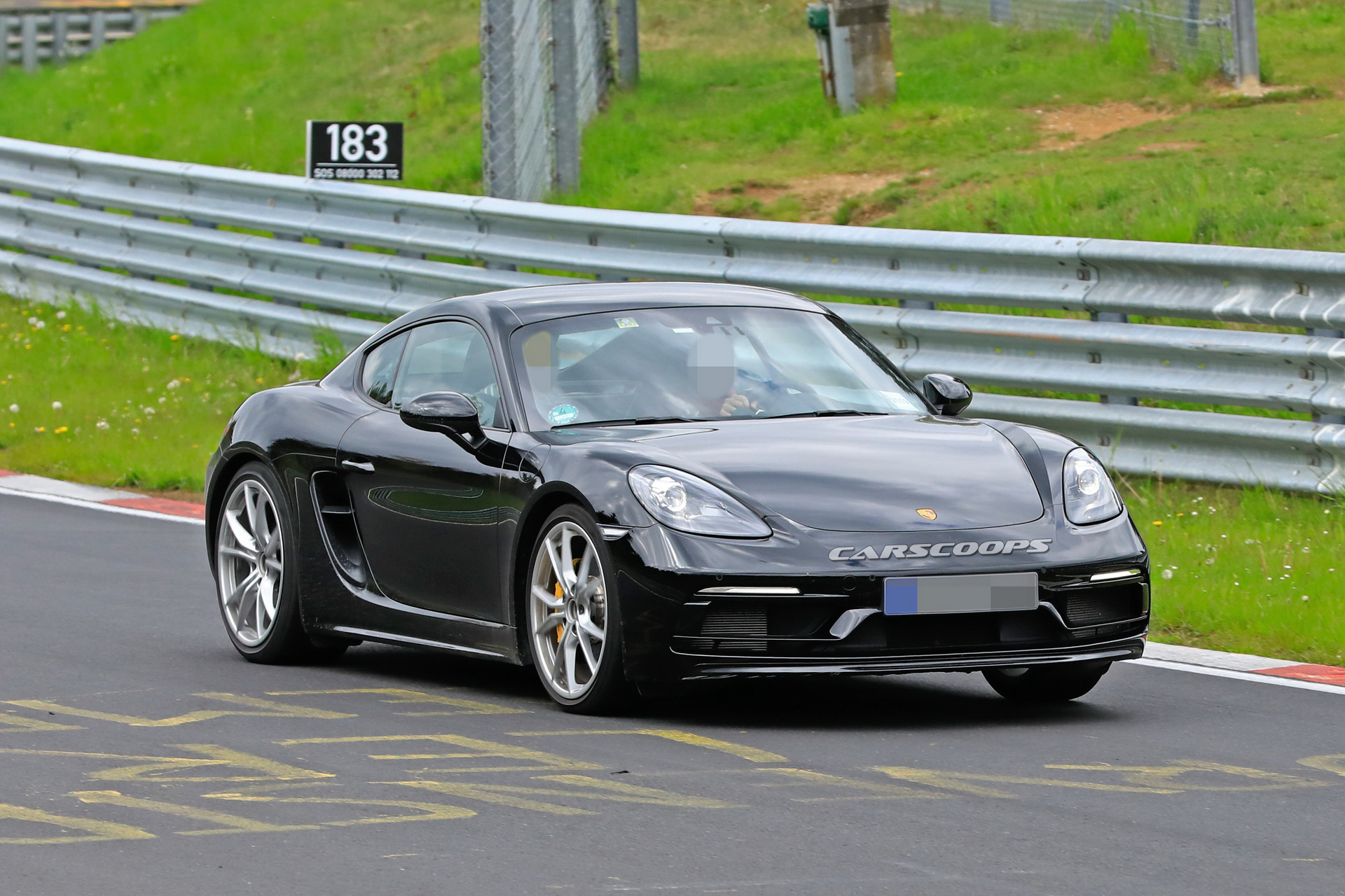 Porsche-718-Touring-Scoop-19 Porsche To Offer 6-Cylinder ‘Touring’ Versions Of 718 Boxster And Cayman