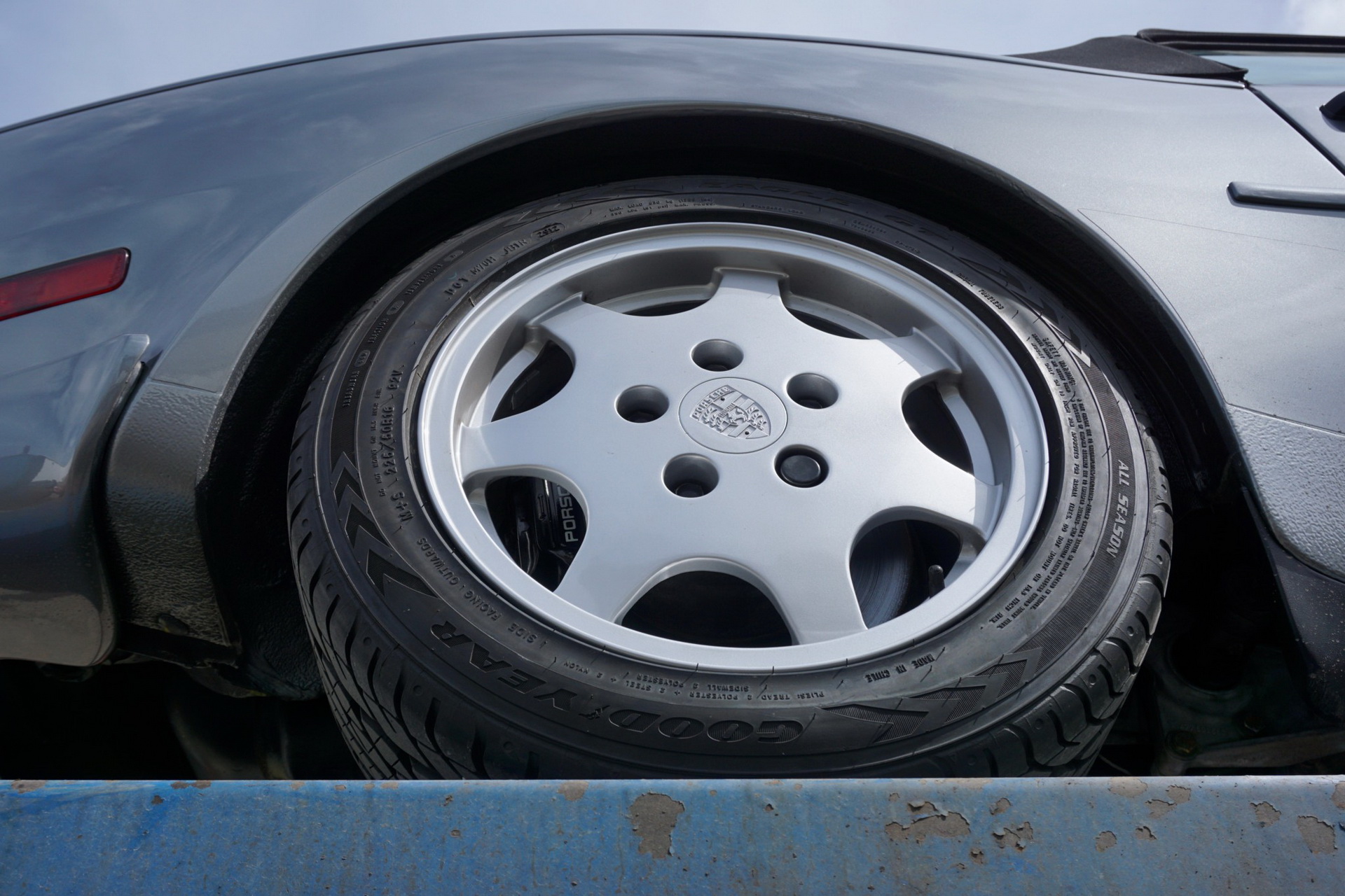 1990 porsche 944 s2 cabrio auction 72 This 1990 Porsche 944 S2 Cabriolet Was Sitting In Storage For 24 years