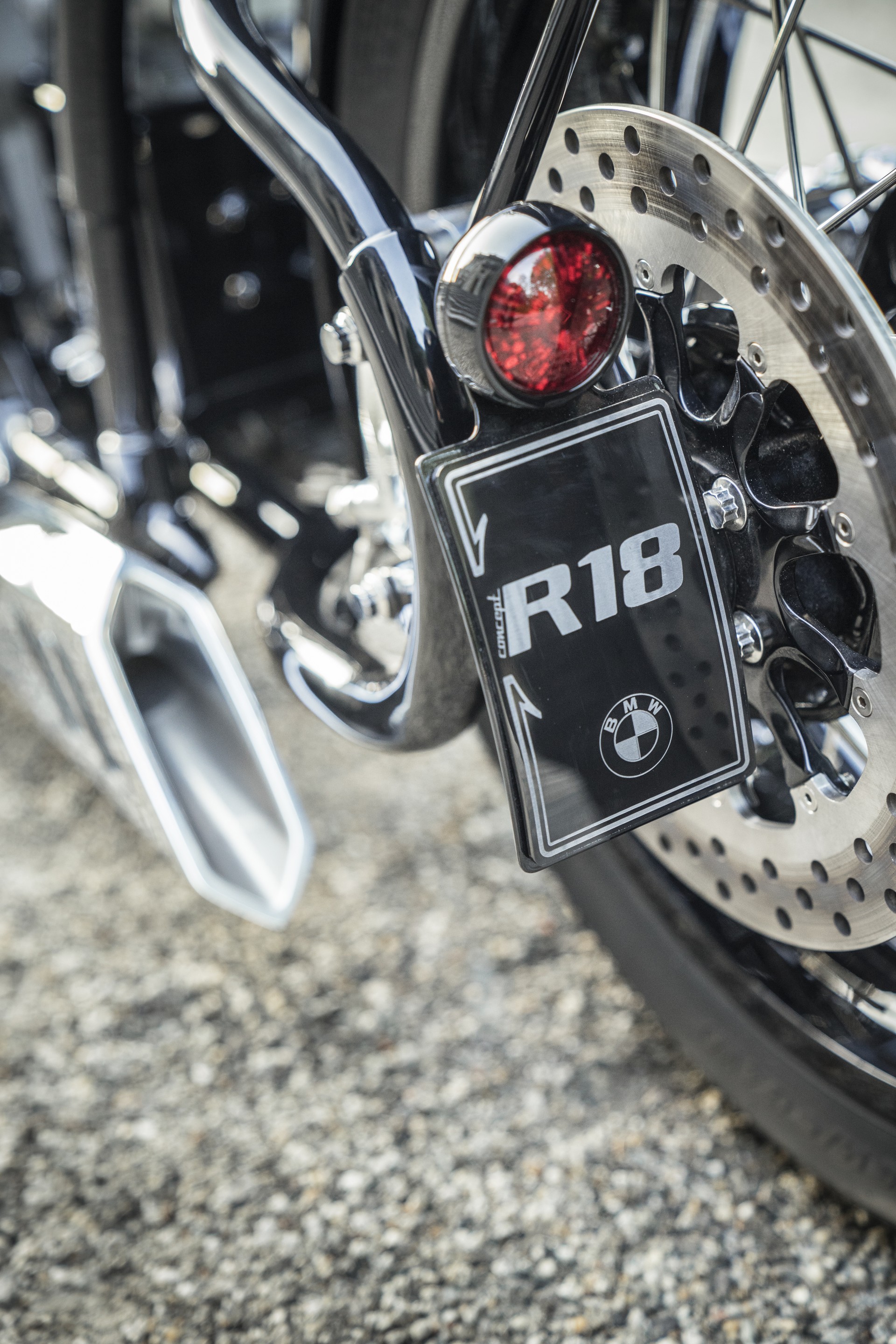 BMW’s R18 Concept Is A Minimalist Bike With An All-New Boxer Engine