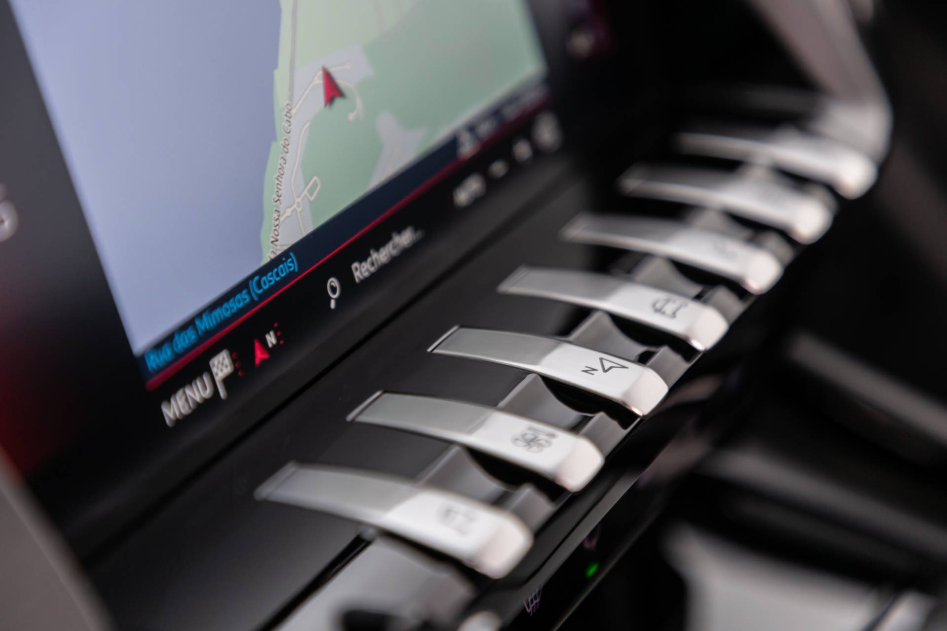 Is The New 2019 Peugeot 508 SW Cooler Than A Crossover?