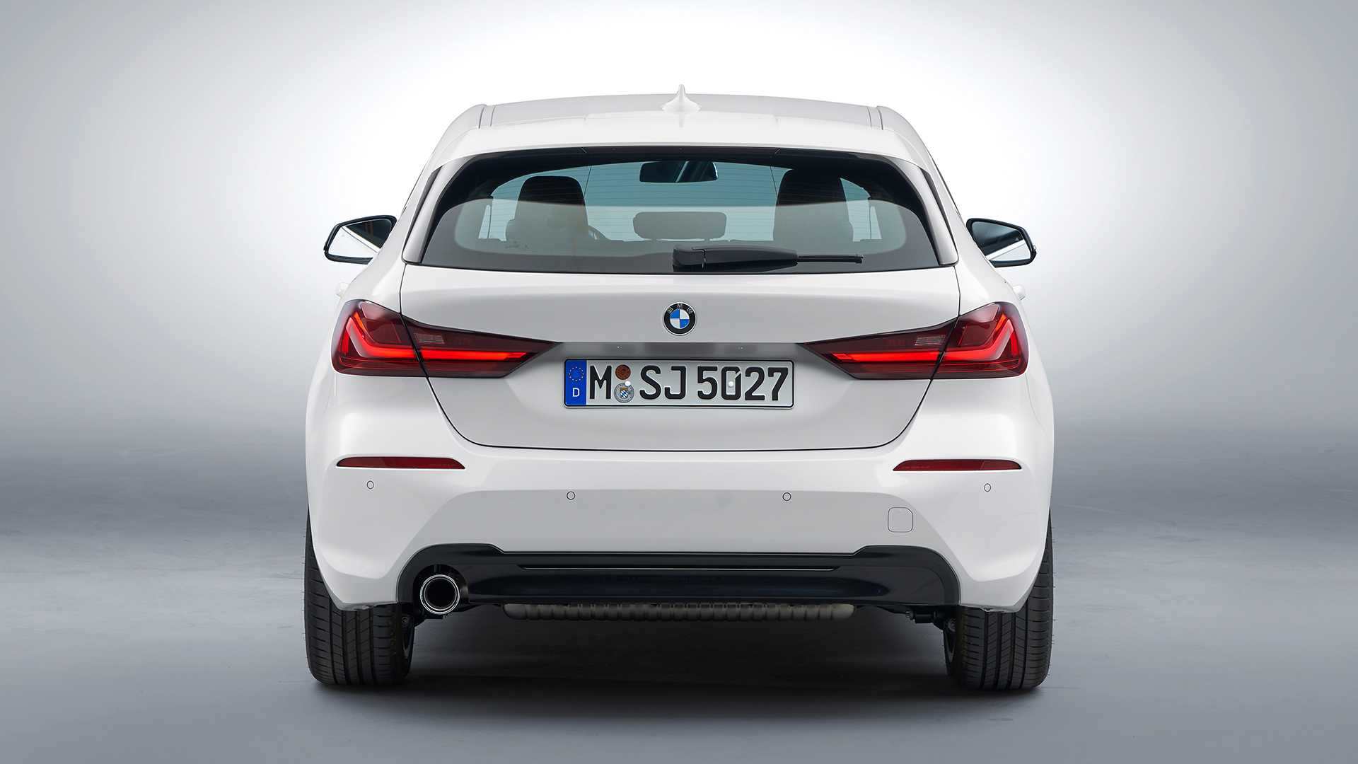 New BMW 1-Series Is FWD And Looks Just Like The X2