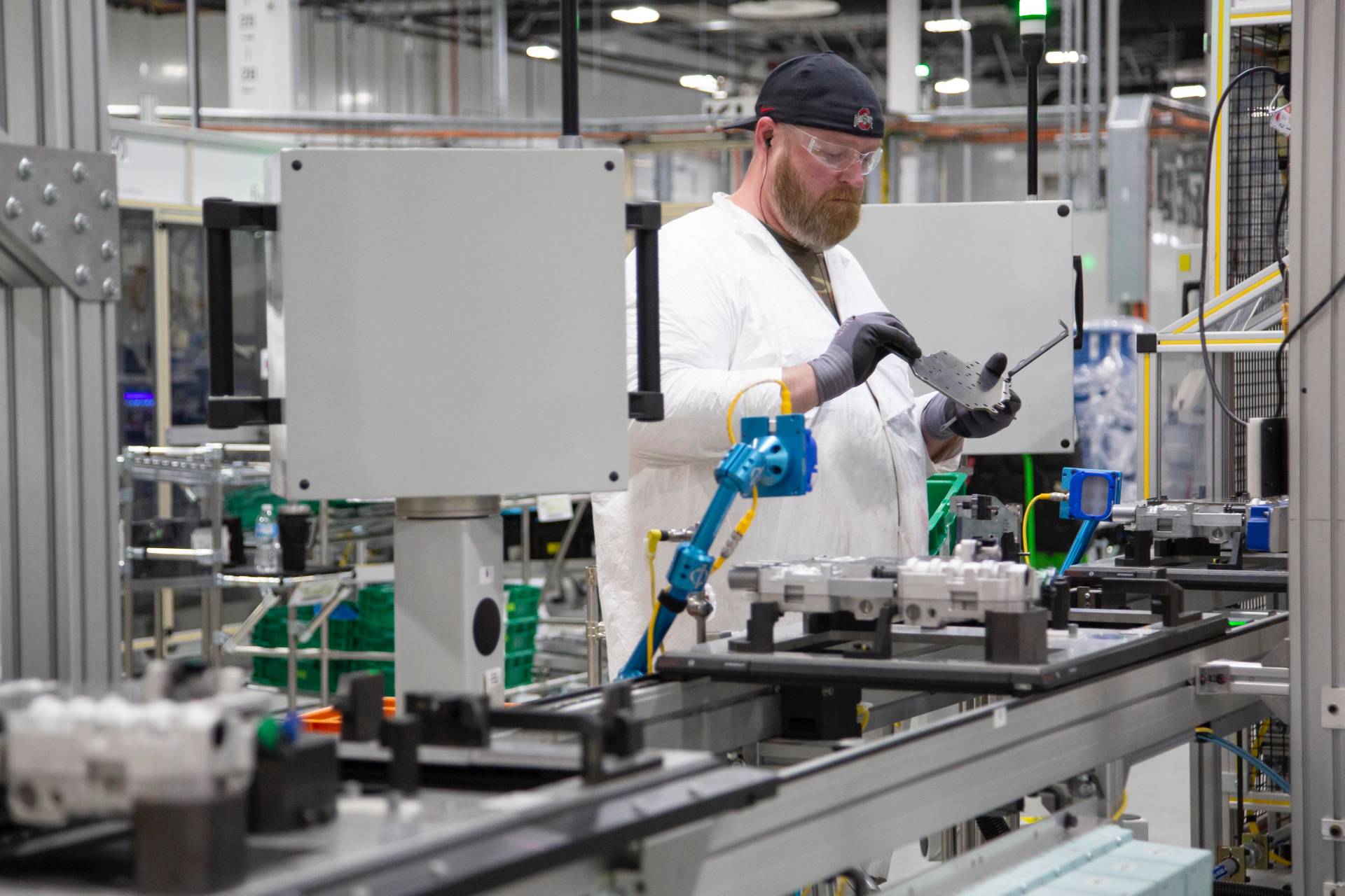 GM Toledo Transmission 5 GM Invests $700 Million In Three Ohio Plants Adding 450 Jobs