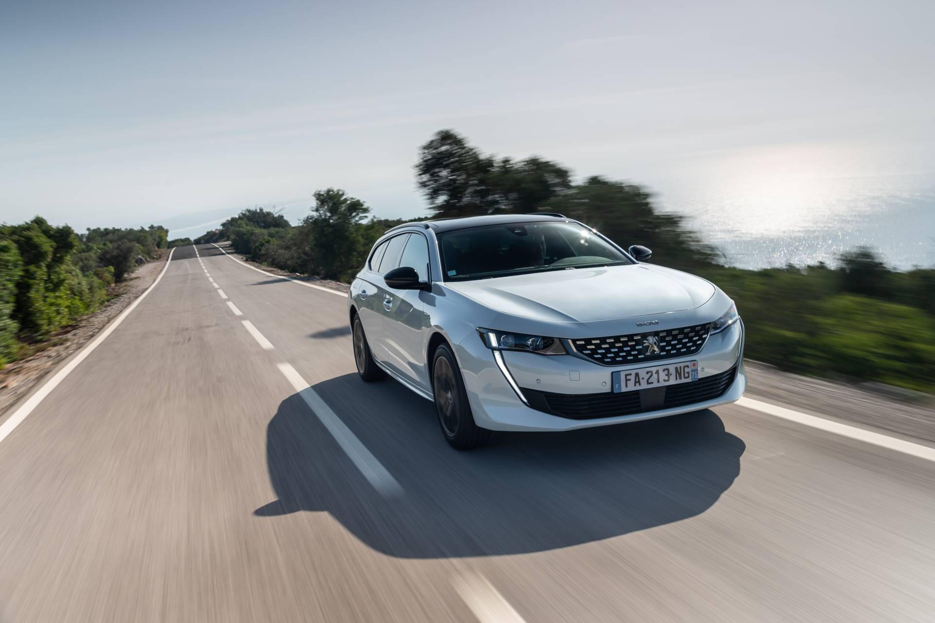 Is The New 2019 Peugeot 508 SW Cooler Than A Crossover?