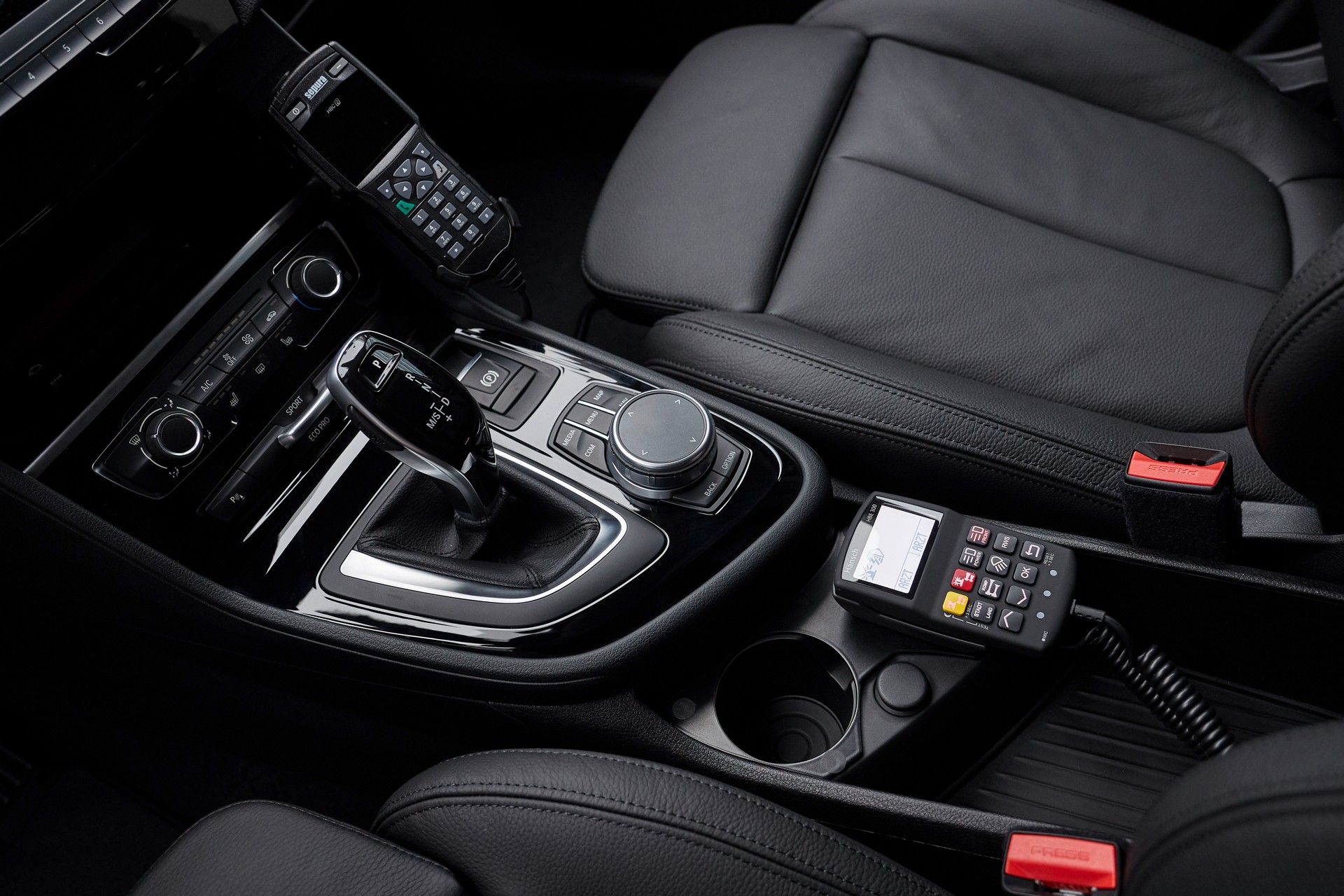 BMW RETTmobil 2019-53 Stealthy BMW 3-Series Police Car Headlines Company’s RETTmobil Lineup