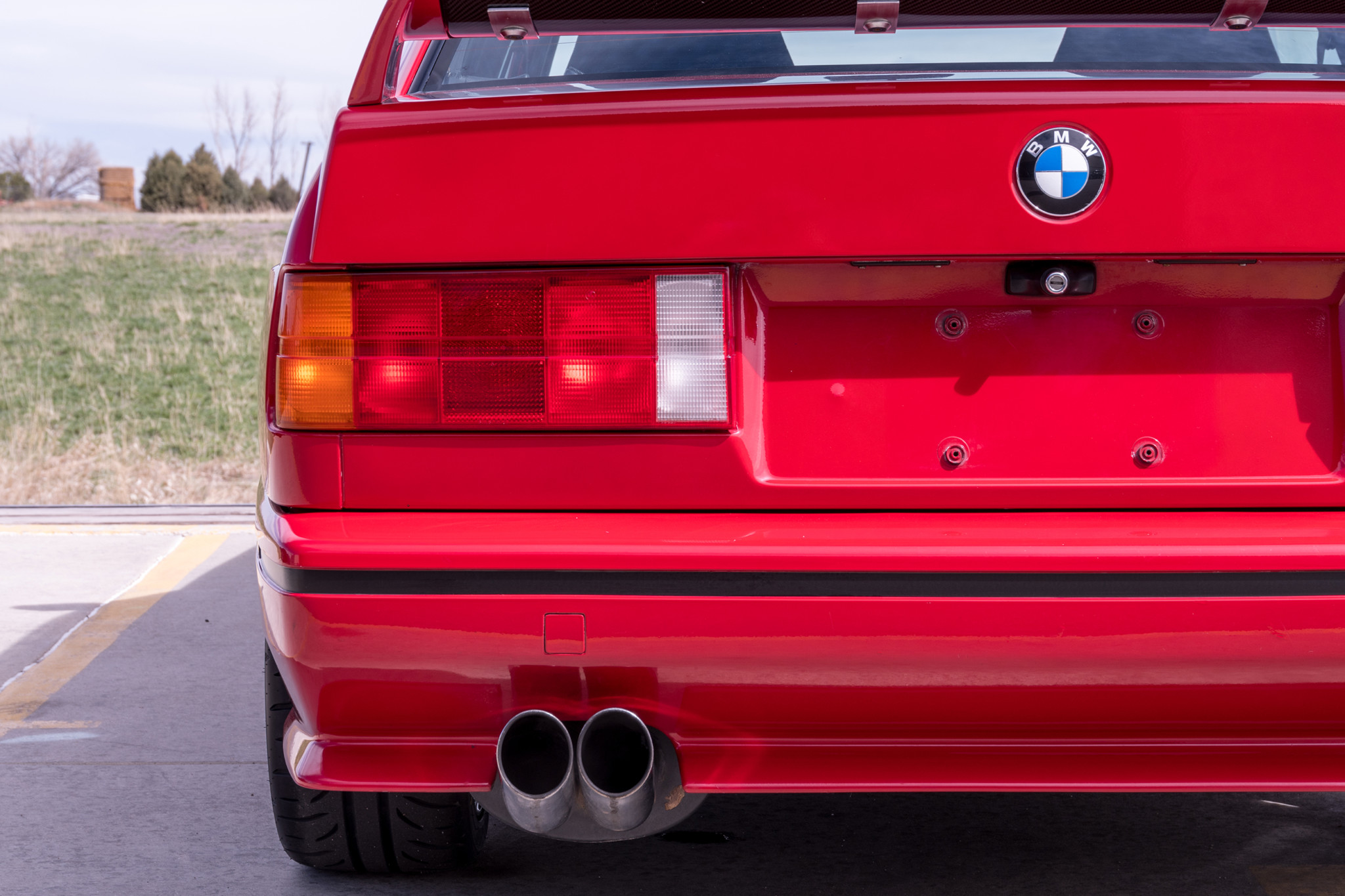 Want This 1989 BMW M3? It Goes For At Least $36K – And You’ve Got 10 Hours To Bid On It