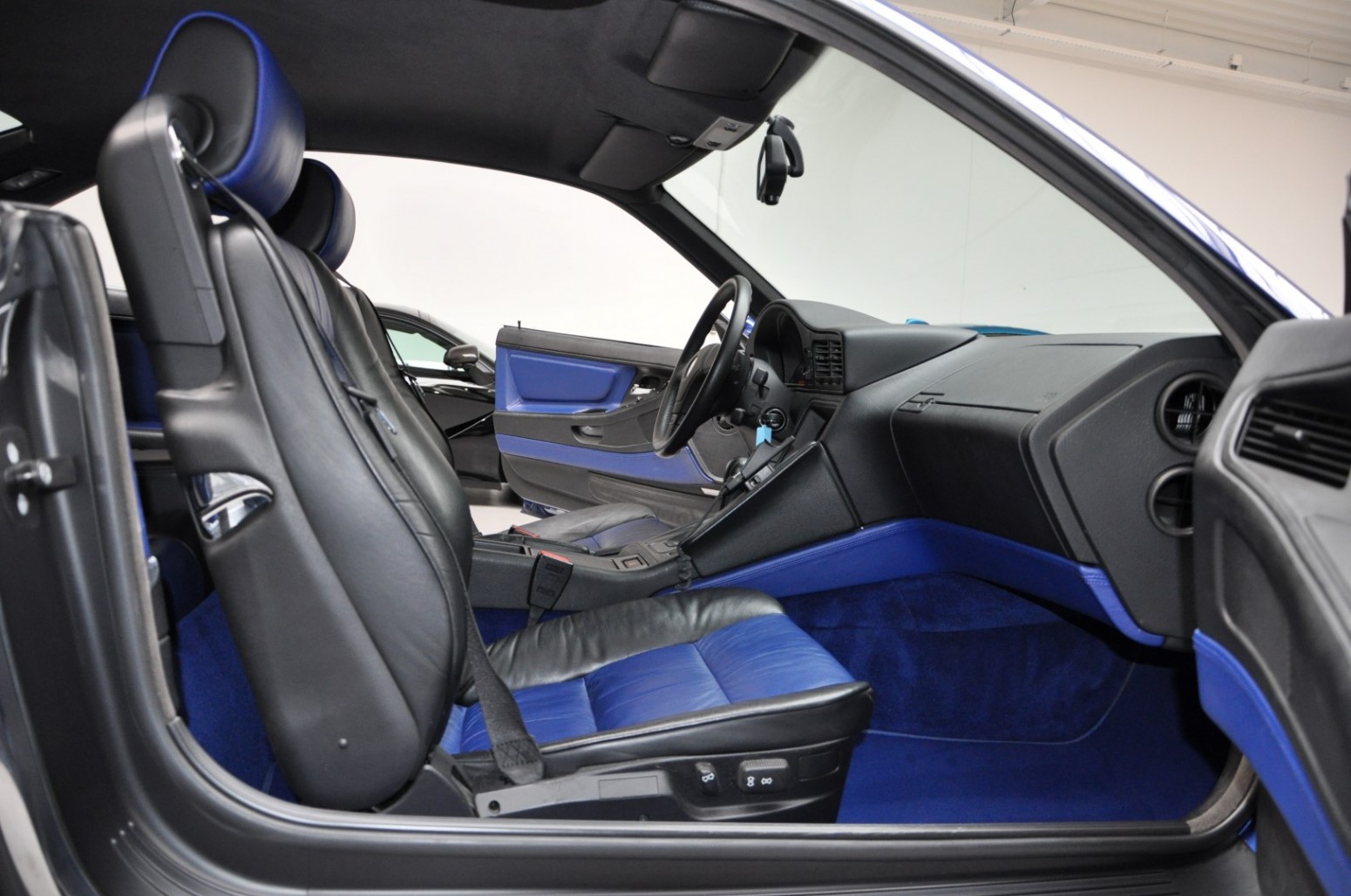 1995 bmw 850i 43 Get Your 1990s BMW Fix With These Beautiful Individual 850Ci And 750iL