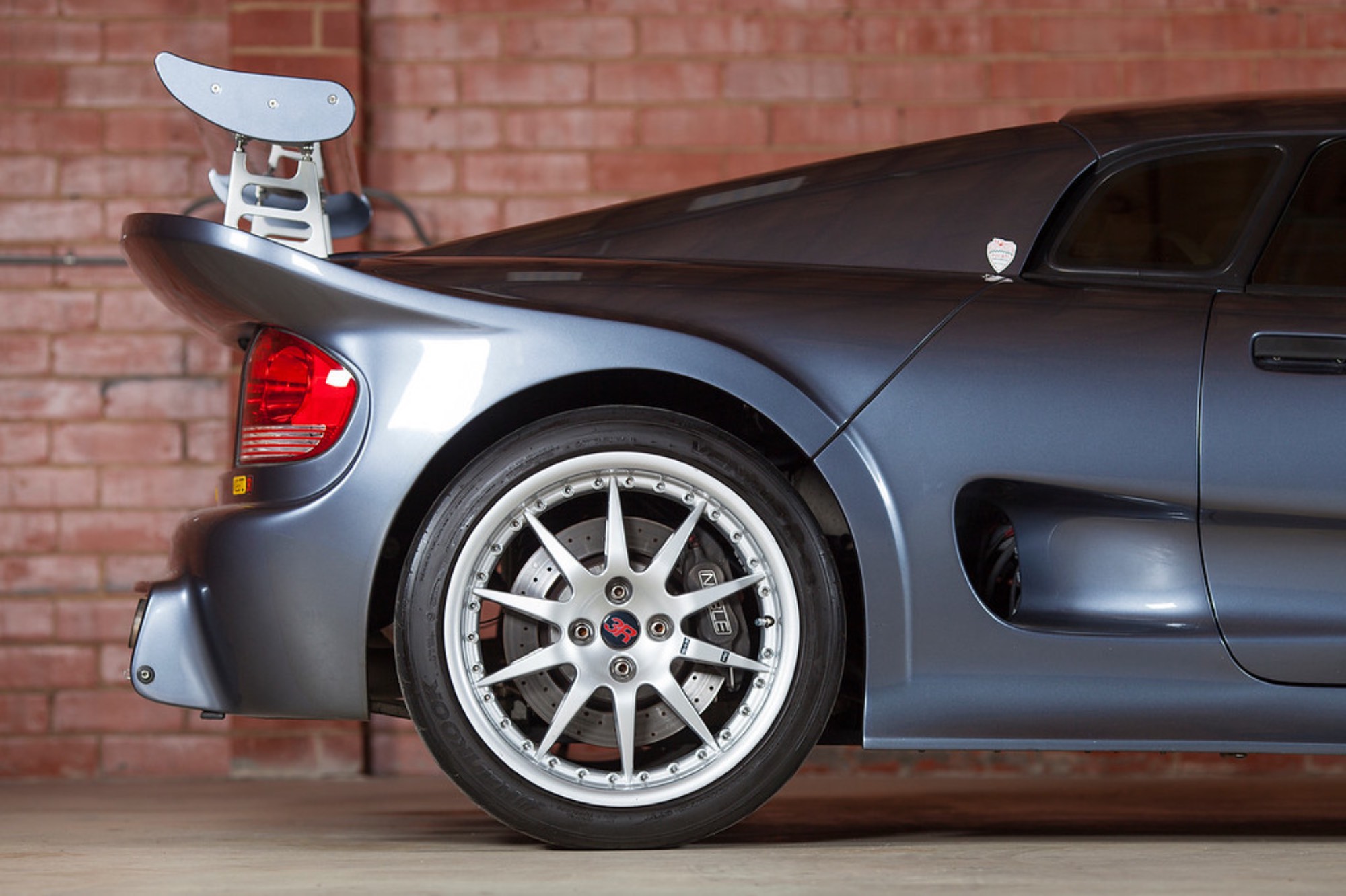 2005 Noble M12 GTO-3R Is For The Hardcore Driving Enthusiast