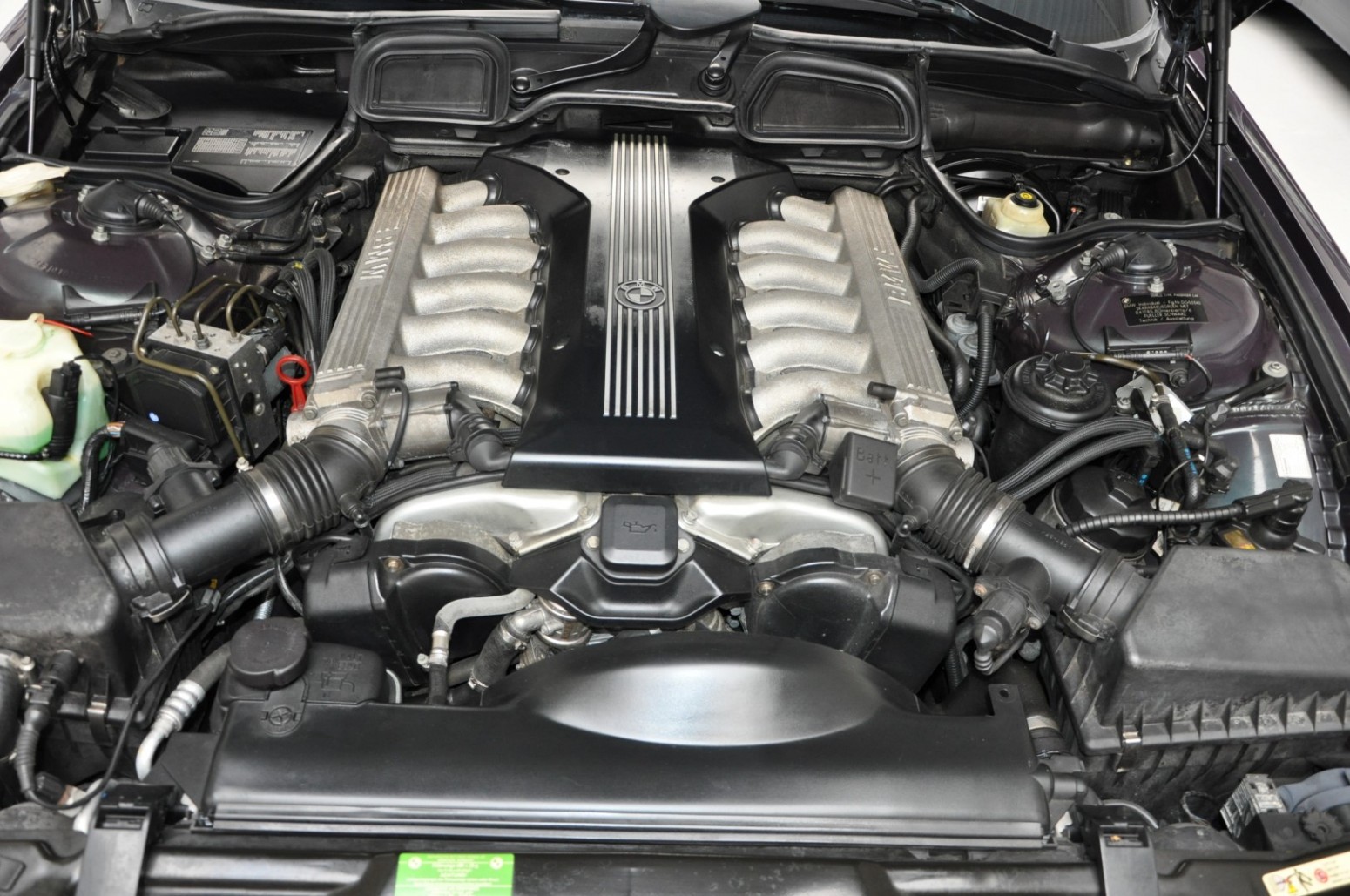 1999 bmw 750il 48 Get Your 1990s BMW Fix With These Beautiful Individual 850Ci And 750iL