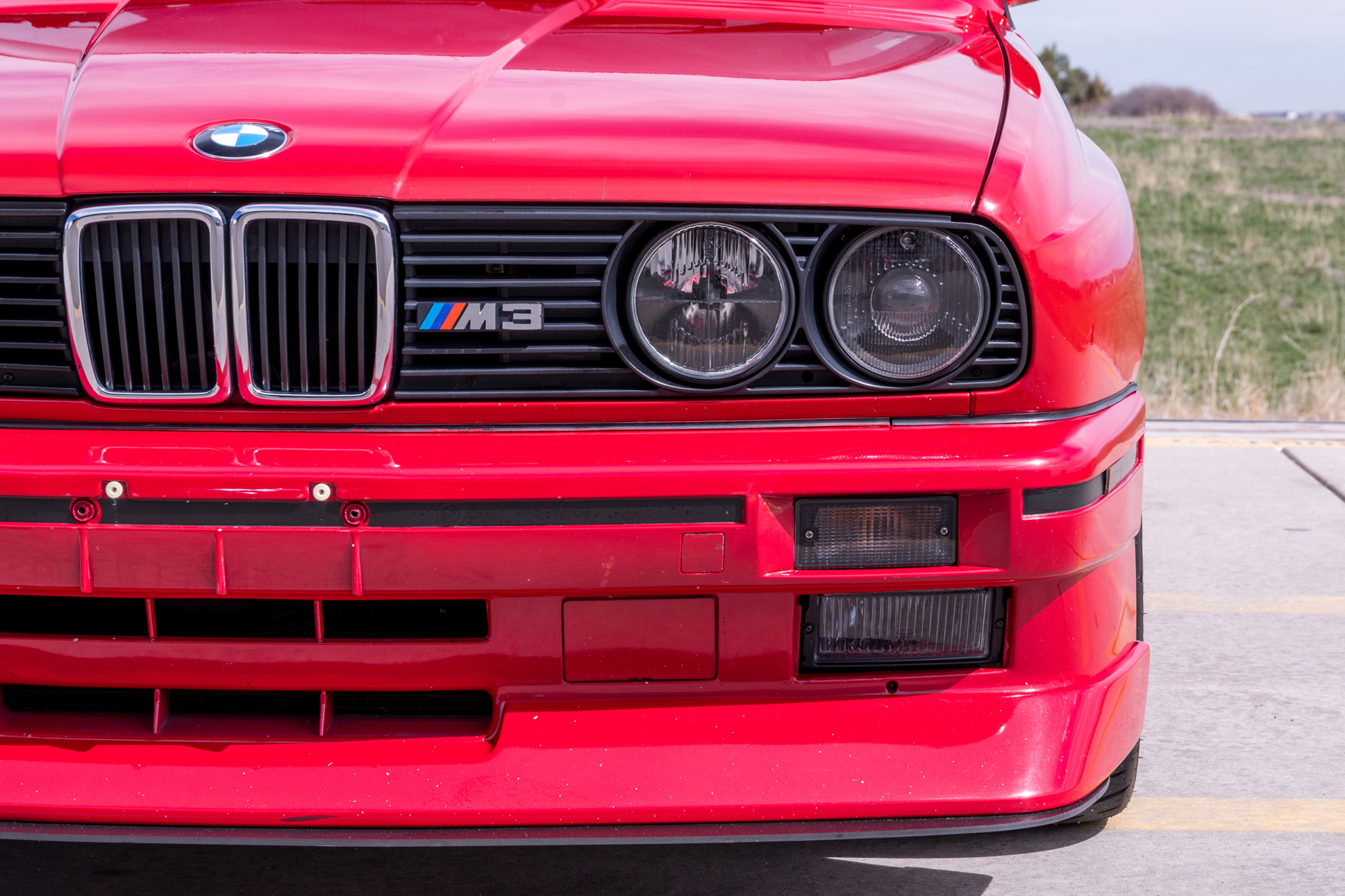 Want This 1989 BMW M3? It Goes For At Least $36K – And You’ve Got 10 Hours To Bid On It