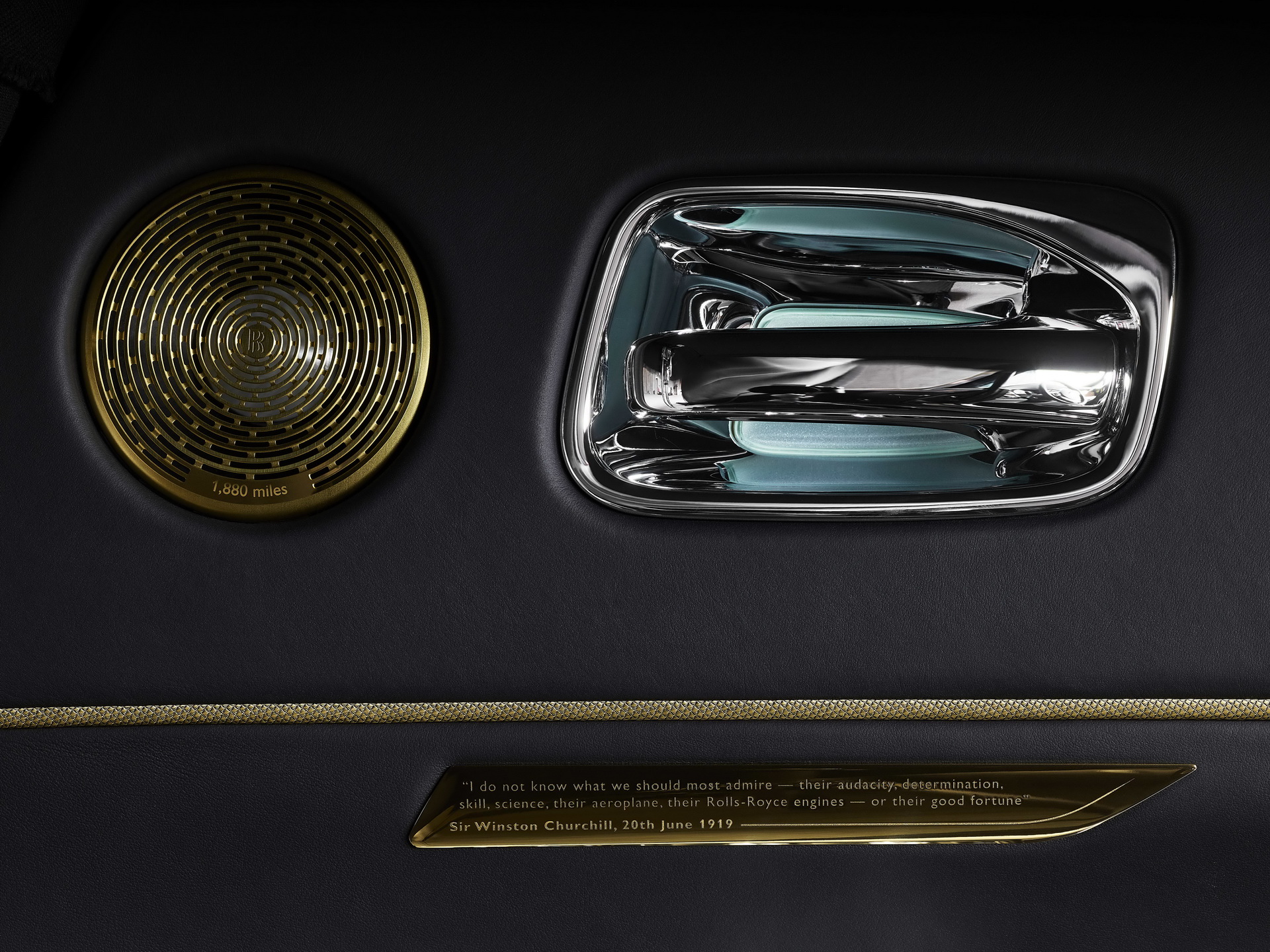 Bespoke Rolls-Royce Wraith Eagle VIII Is An Homage To Air Travel