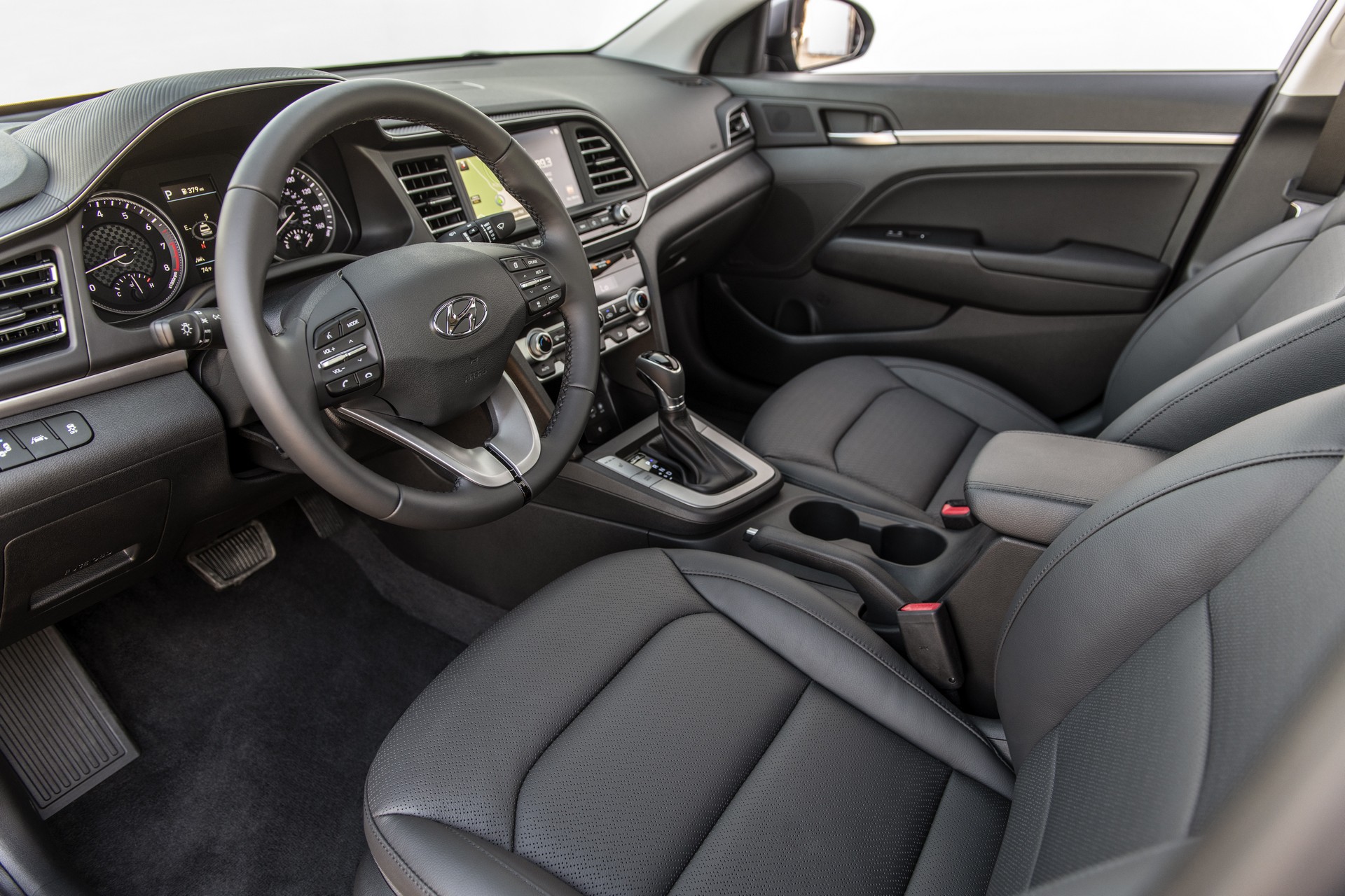 2020 Hyundai Elantra-2 2020 Hyundai Elantra Drops The Manual, But Gains New Variable Transmission