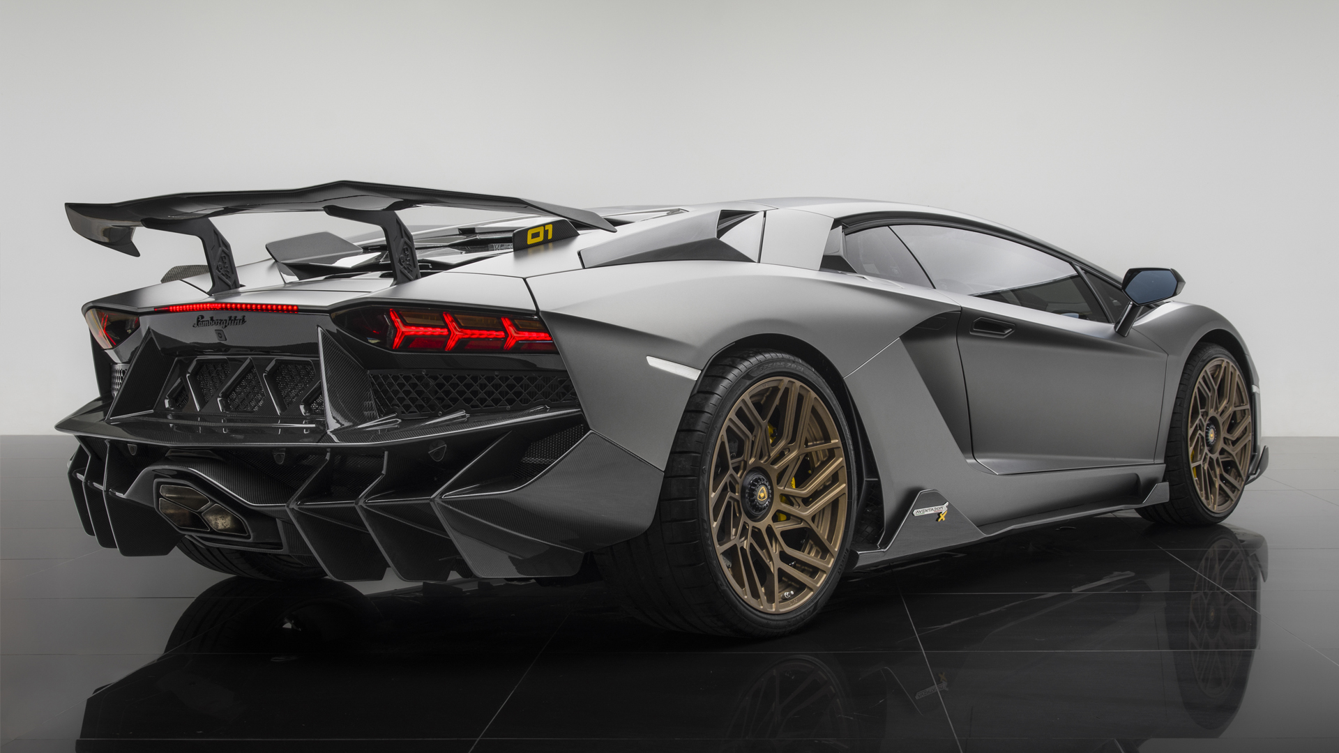 Onyx Lamborghini Aventador S Is Just As Wild As The SVJ