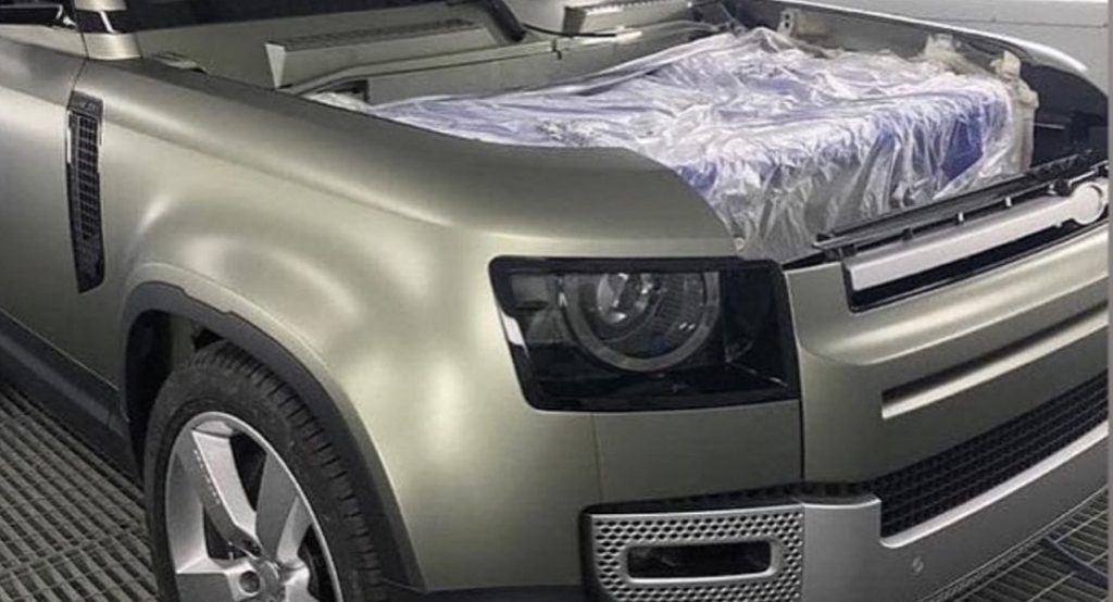  2020 Land Rover Defender Caught Undisguised In The Flesh