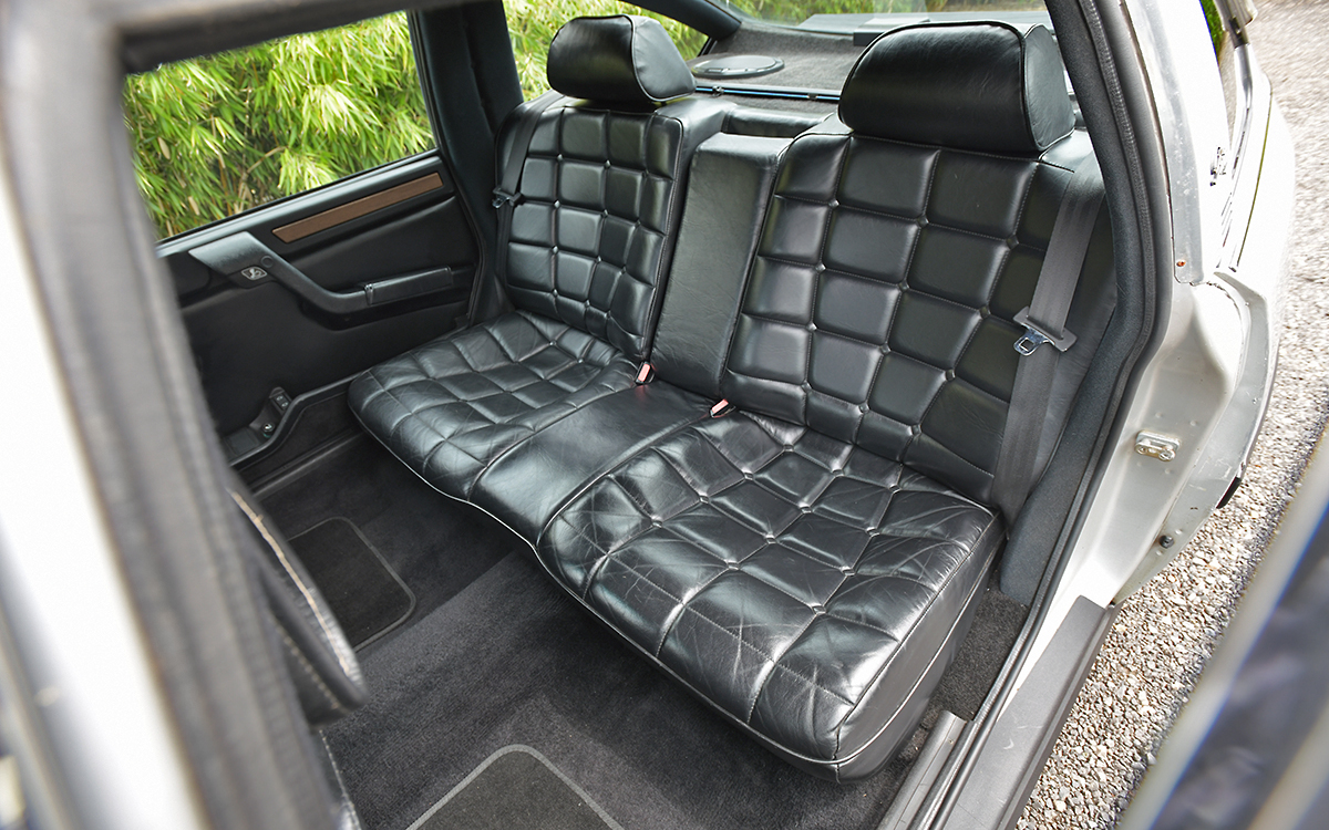 Oh là là: 1986 Citroen CX 25 Prestige Turbo Is Old Europe At Its Chicest