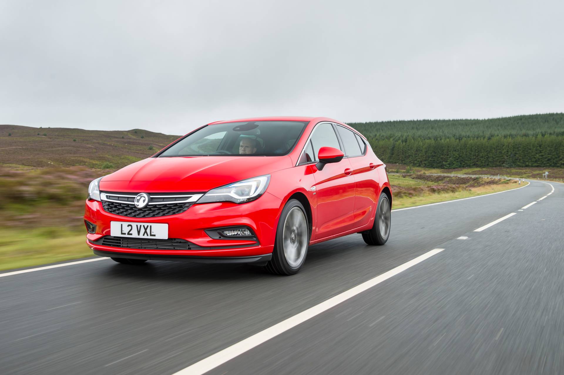 PSA Warns It Might Stop UK Astra Production Over No-Deal Brexit