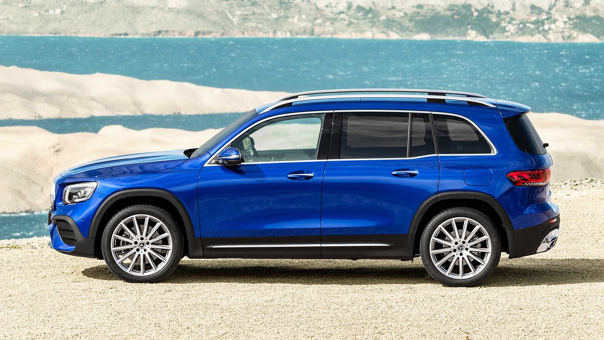 2020 Mercedes-Benz GLB Is A Seven-Seater Arriving Later This Year