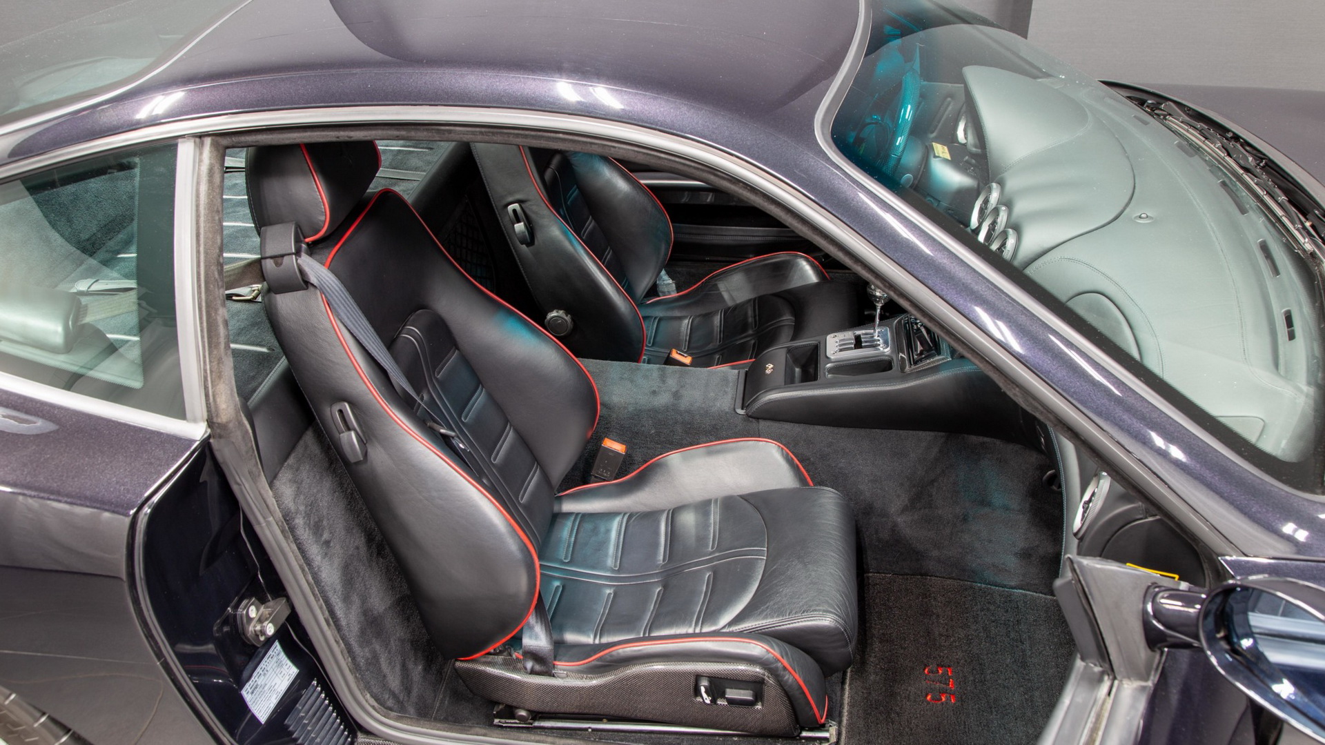 Manual Unicorn Alert: One of 246 Ferrari 575M Maranellos Goes Under The Hammer