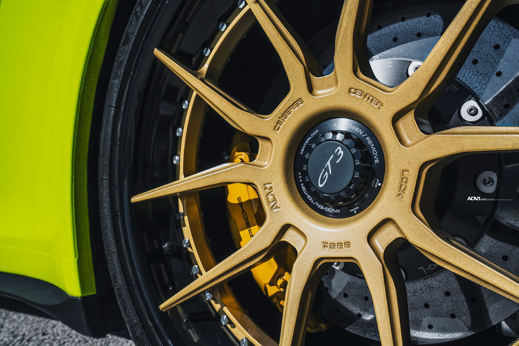 Acid Green Porsche 911 GT3 Will Burn Your Eyes And Steal Your Soul