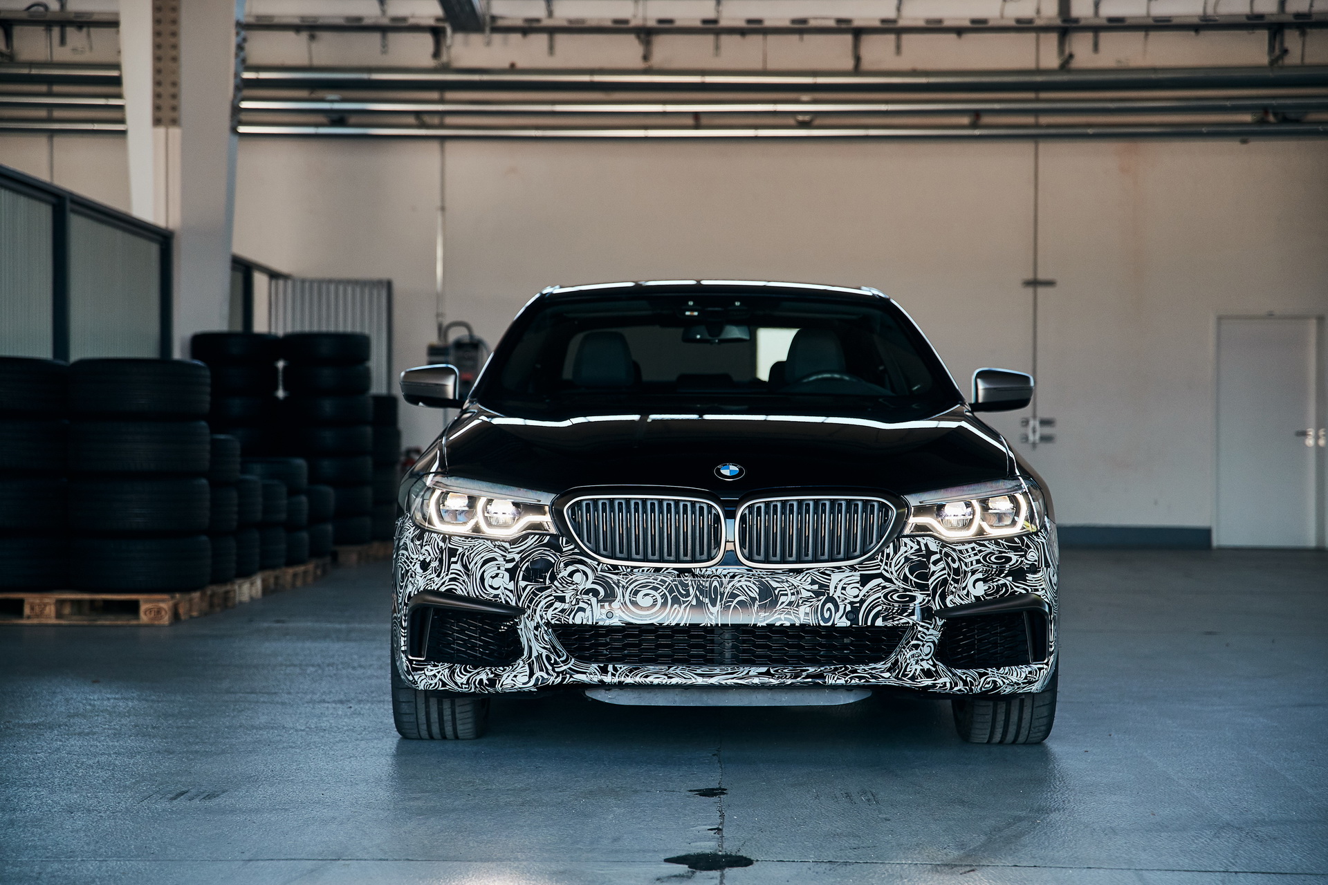 BMW’s Power BEV Trial Vehicle Is A 710 HP 5-Series Sedan