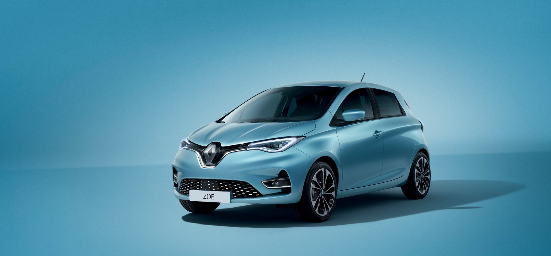 2020 Renault Zoe Quietly Rolls In With Up To 242 Miles Of Range