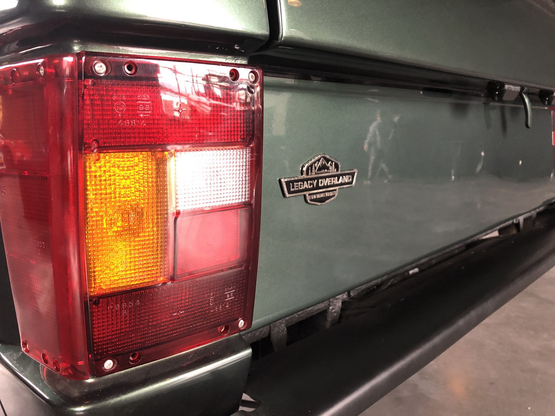 1974 Range Rover Gets A Classy Makeover From Legacy Overland