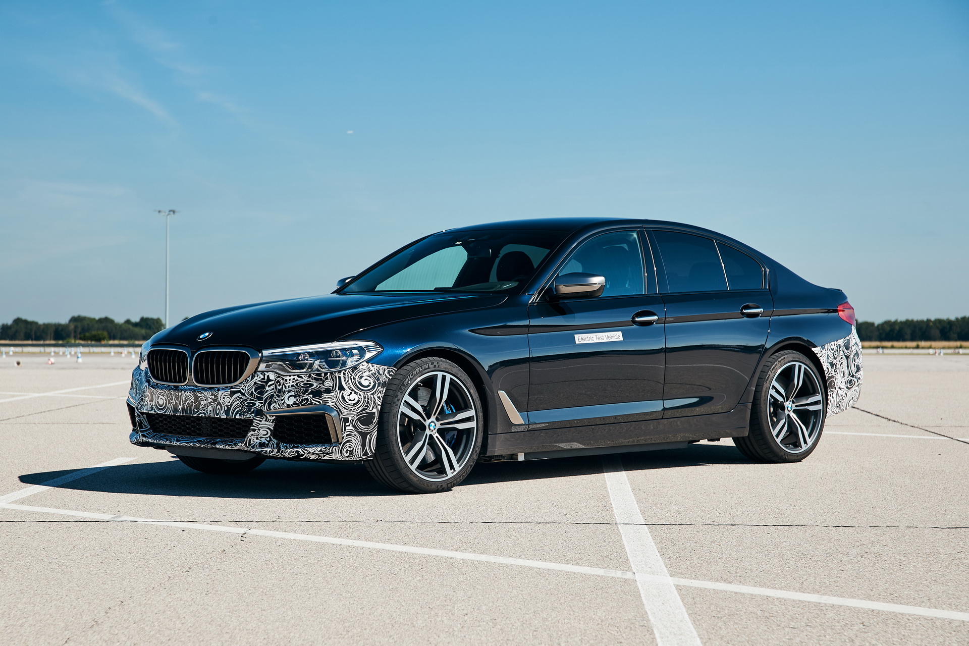 BMW’s Power BEV Trial Vehicle Is A 710 HP 5-Series Sedan