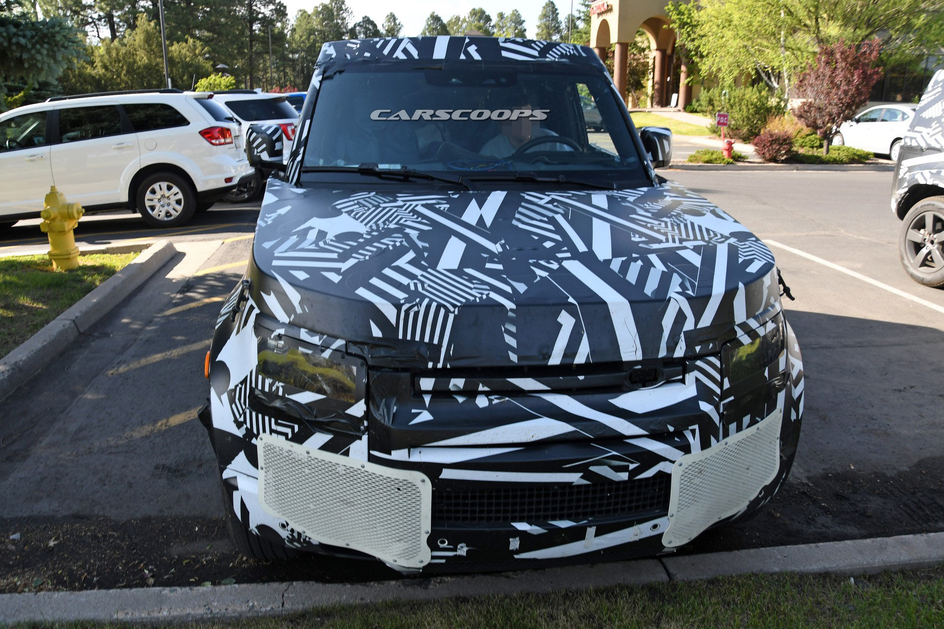 2020 Land Rover Defender Caught Undisguised In The Flesh