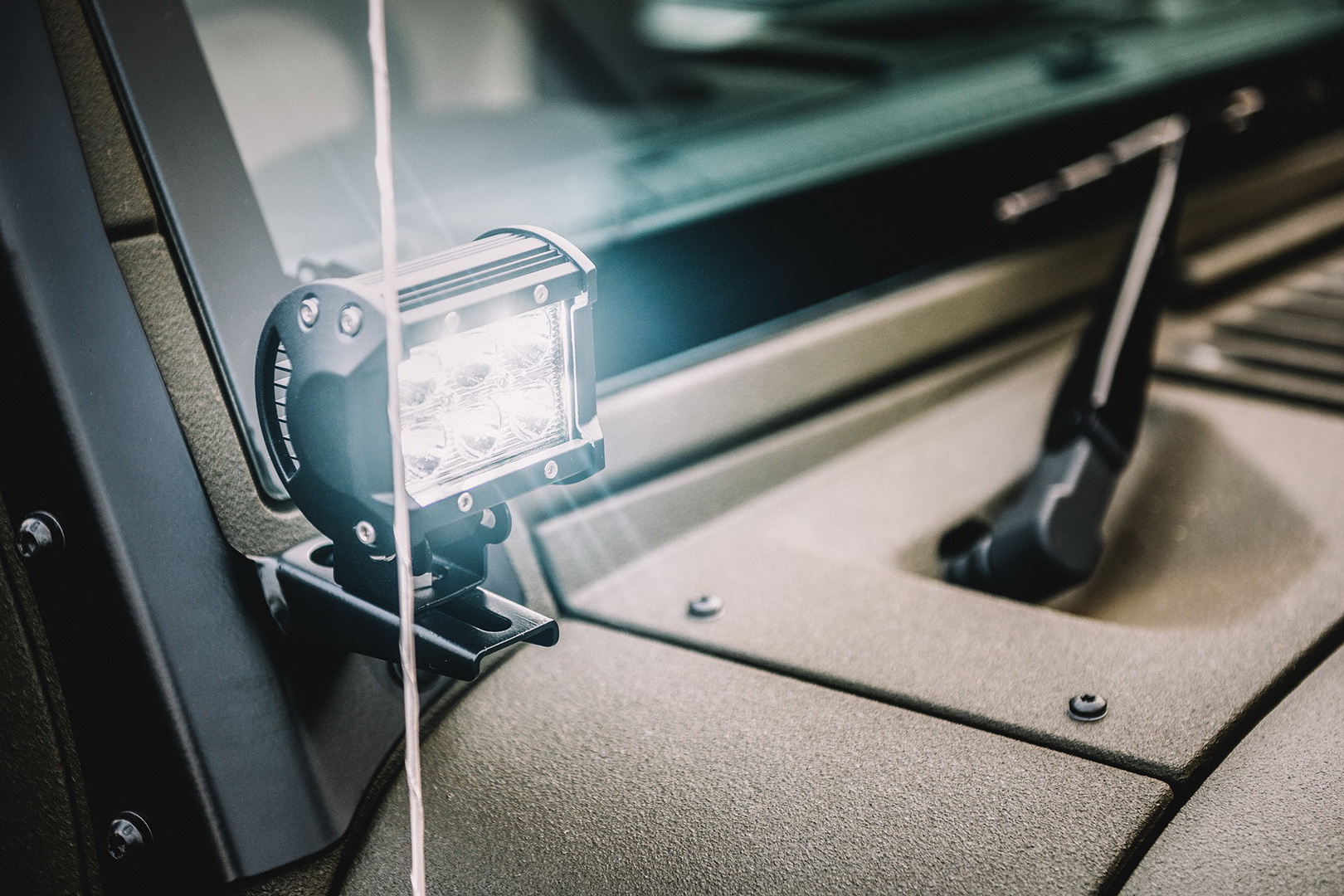 Kahn’s Jeep Wrangler Black Hawk Expedition Looks Like A Very Luxurious Military Vehicle