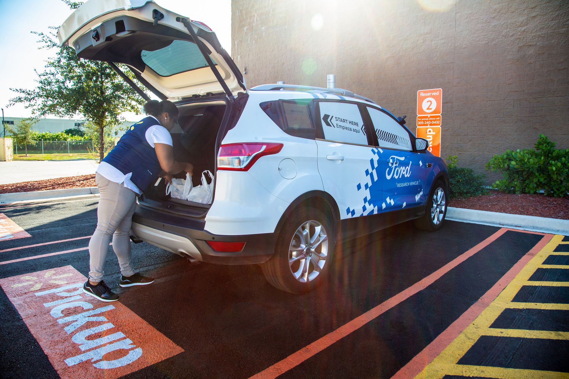 Walmart Chases $1 Trillion B2B Autonomous Delivery Market