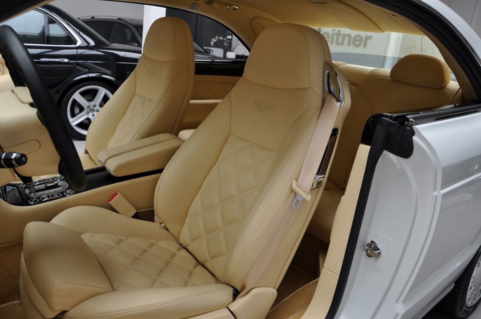 Delivery-Mileage 2009 Bentley Brooklands Is More Expensive Than New Conti GT